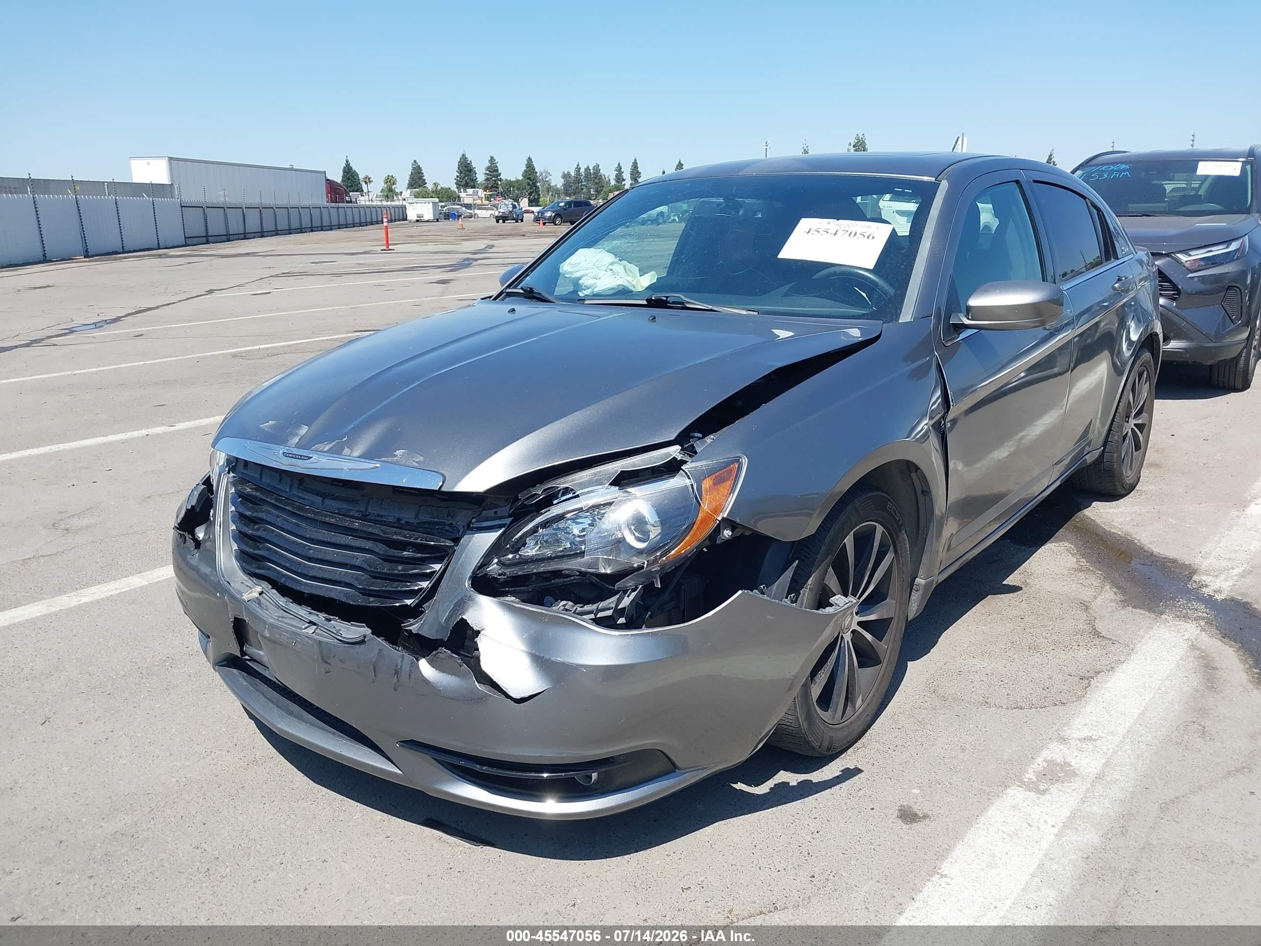2012 Chrysler 200 S Gray vin: 1C3CCBHG0CN305107