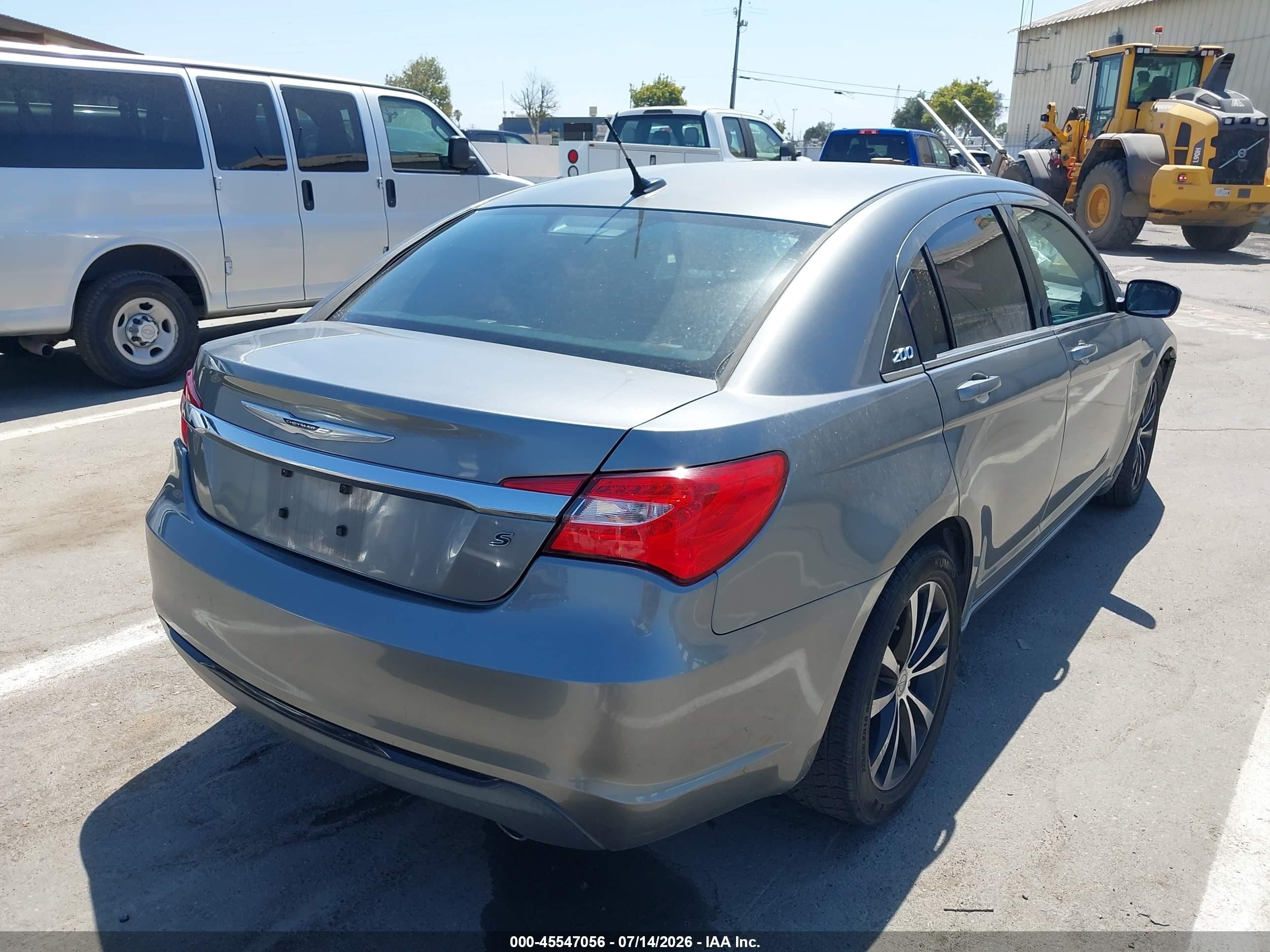 2012 Chrysler 200 S Gray vin: 1C3CCBHG0CN305107