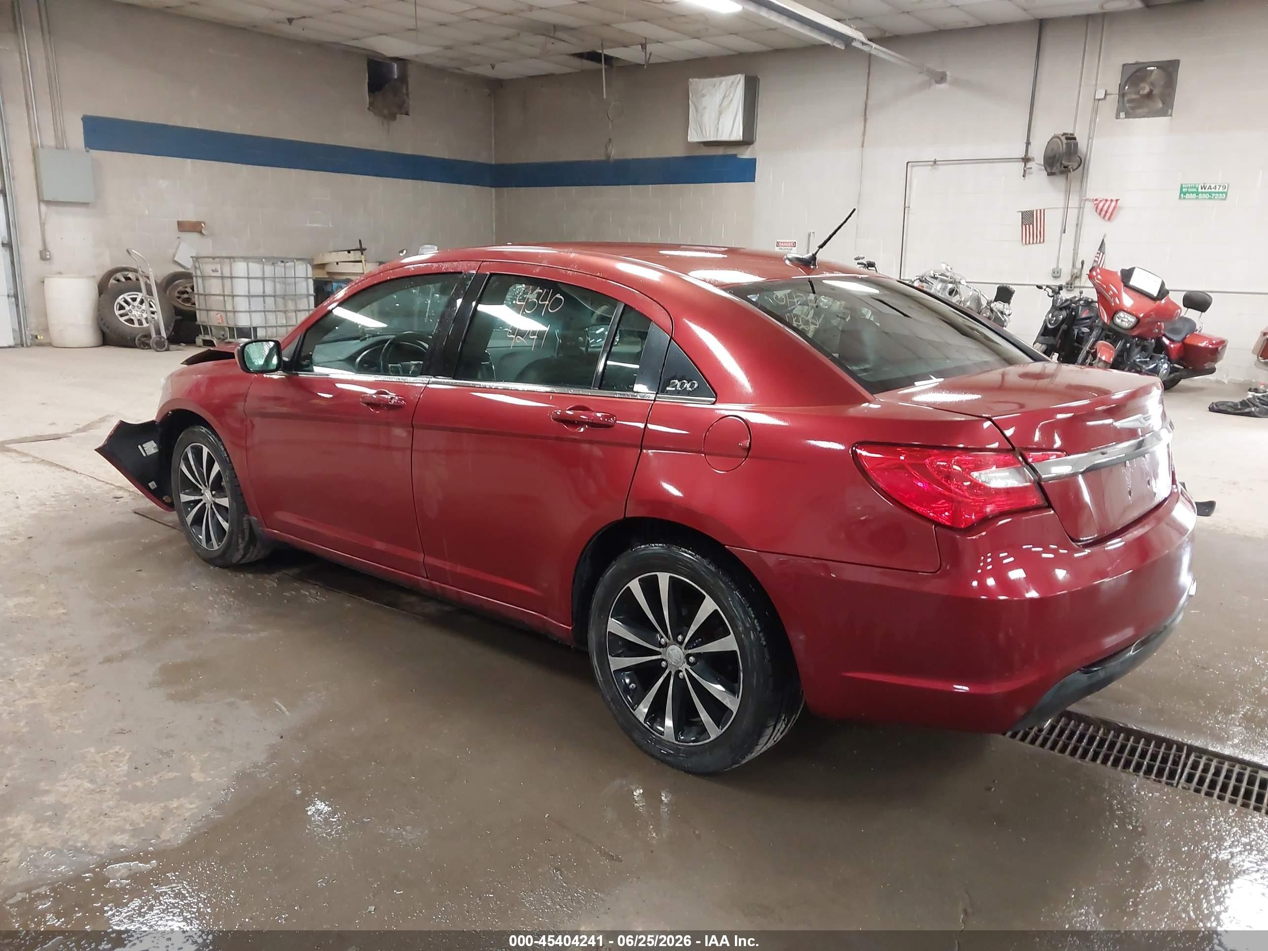 2012 Chrysler 200 S Red vin: 1C3CCBHG1CN149949