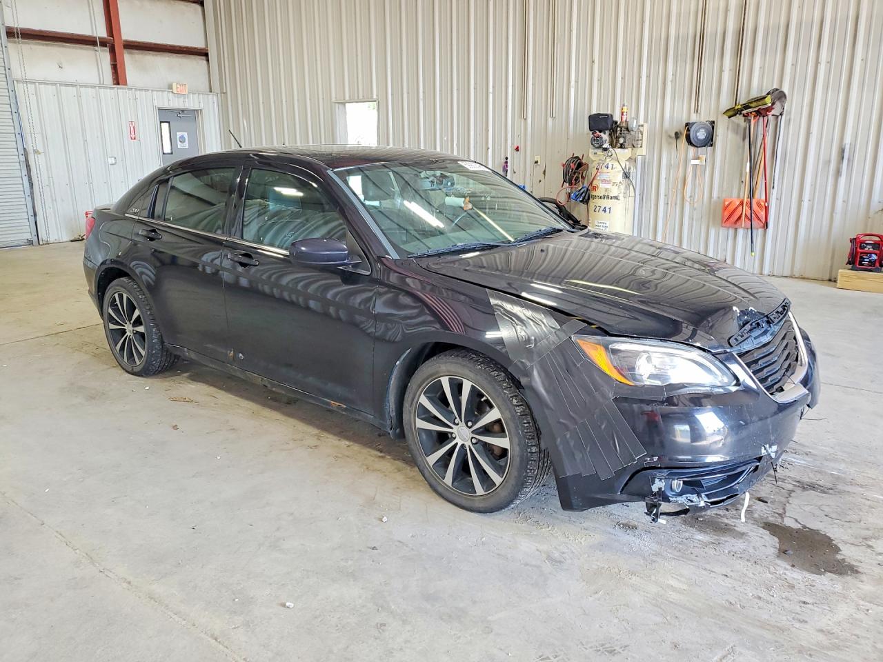 2013 Chrysler 200 S Black vin: 1C3CCBHG1DN667948