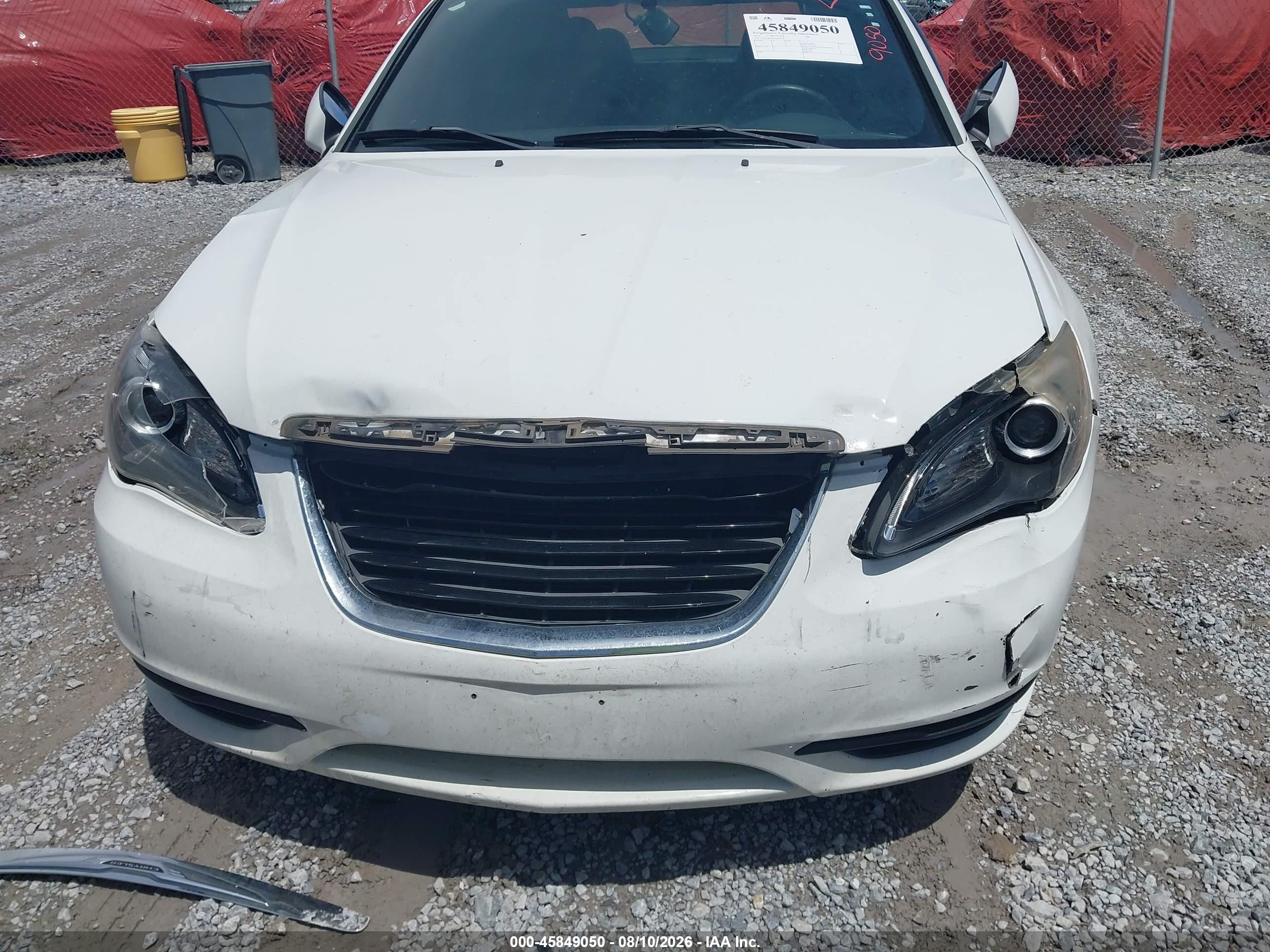 2012 Chrysler 200 S White vin: 1C3CCBHG8CN305758