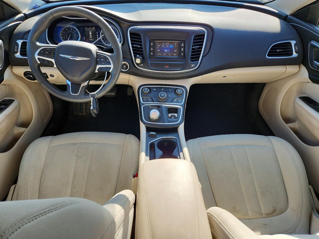 2015 Chrysler 200 Limited Red vin: 1C3CCCAB0FN521063