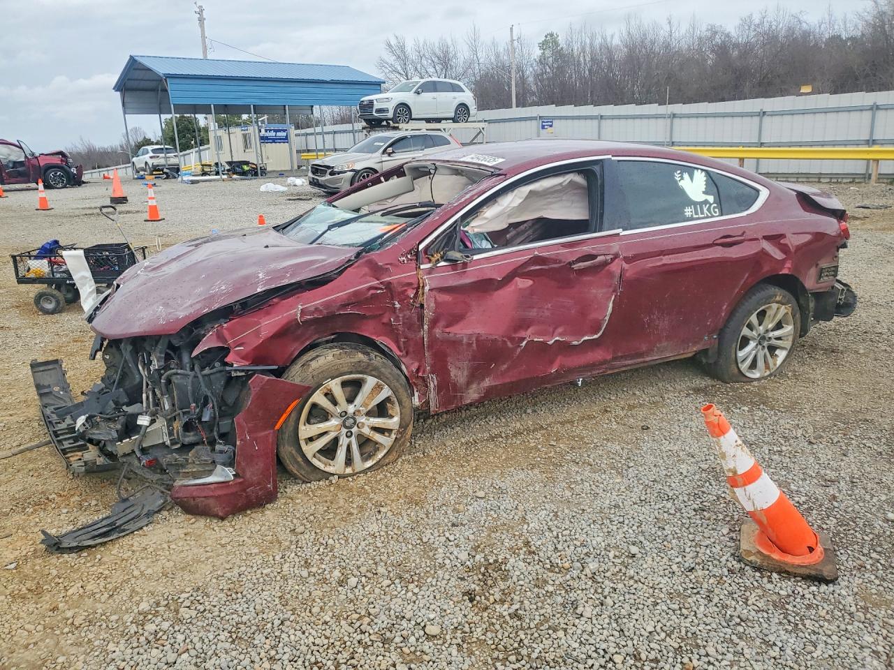 2015 Chrysler 200 Limited Burgundy vin: 1C3CCCAB0FN563748