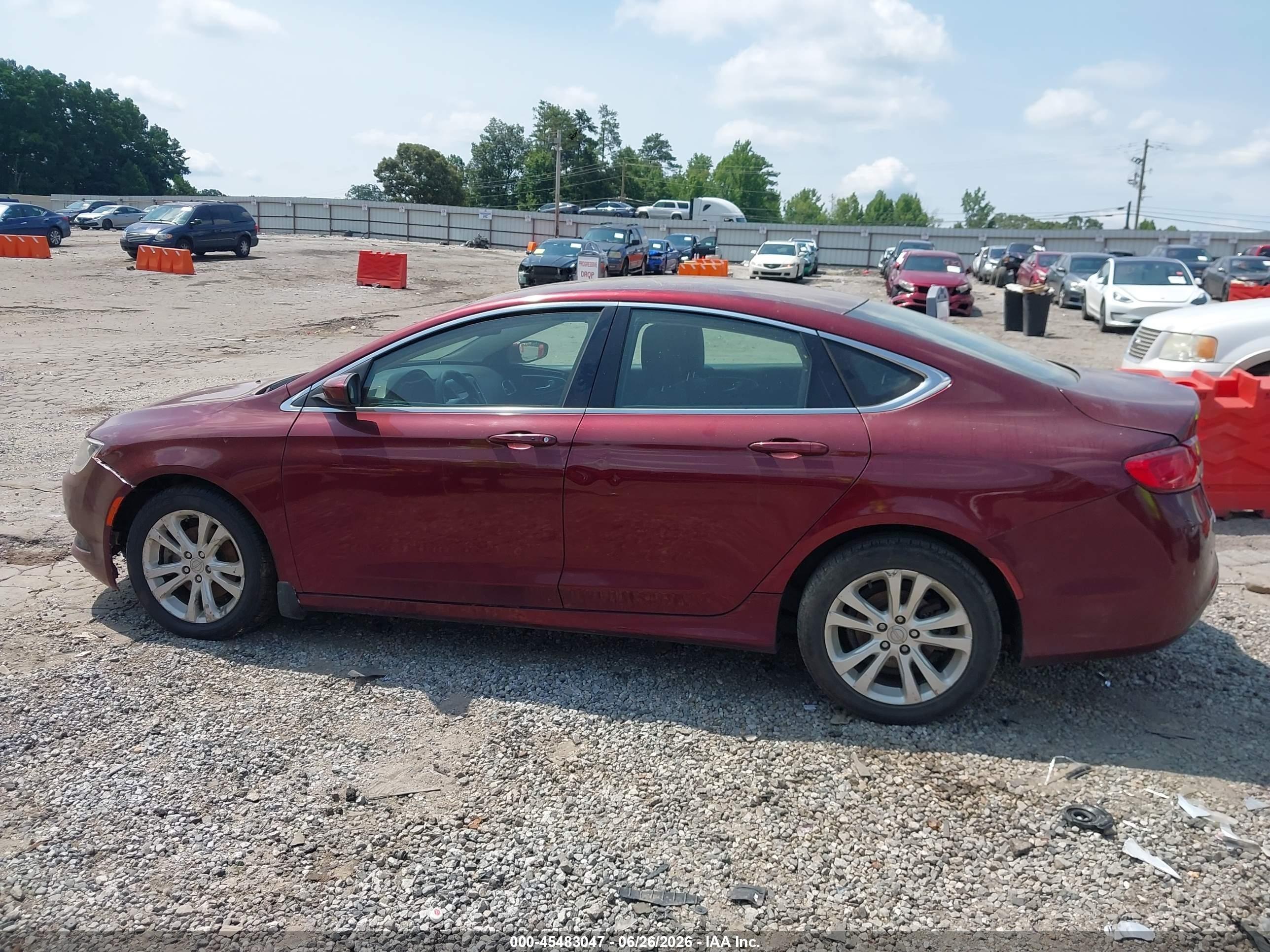 2015 Chrysler 200 Limited Maroon vin: 1C3CCCAB0FN574717