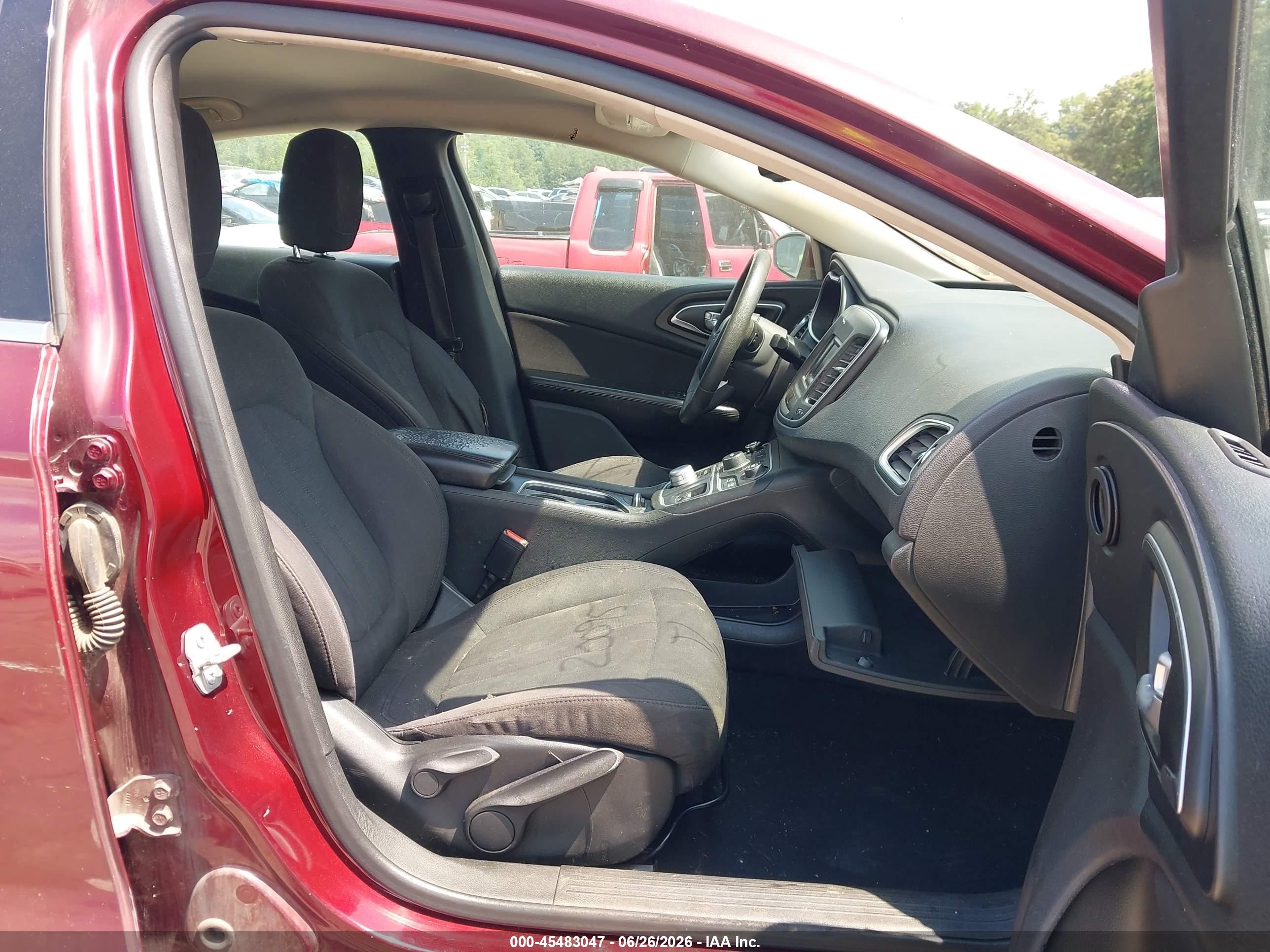 2015 Chrysler 200 Limited Maroon vin: 1C3CCCAB0FN574717