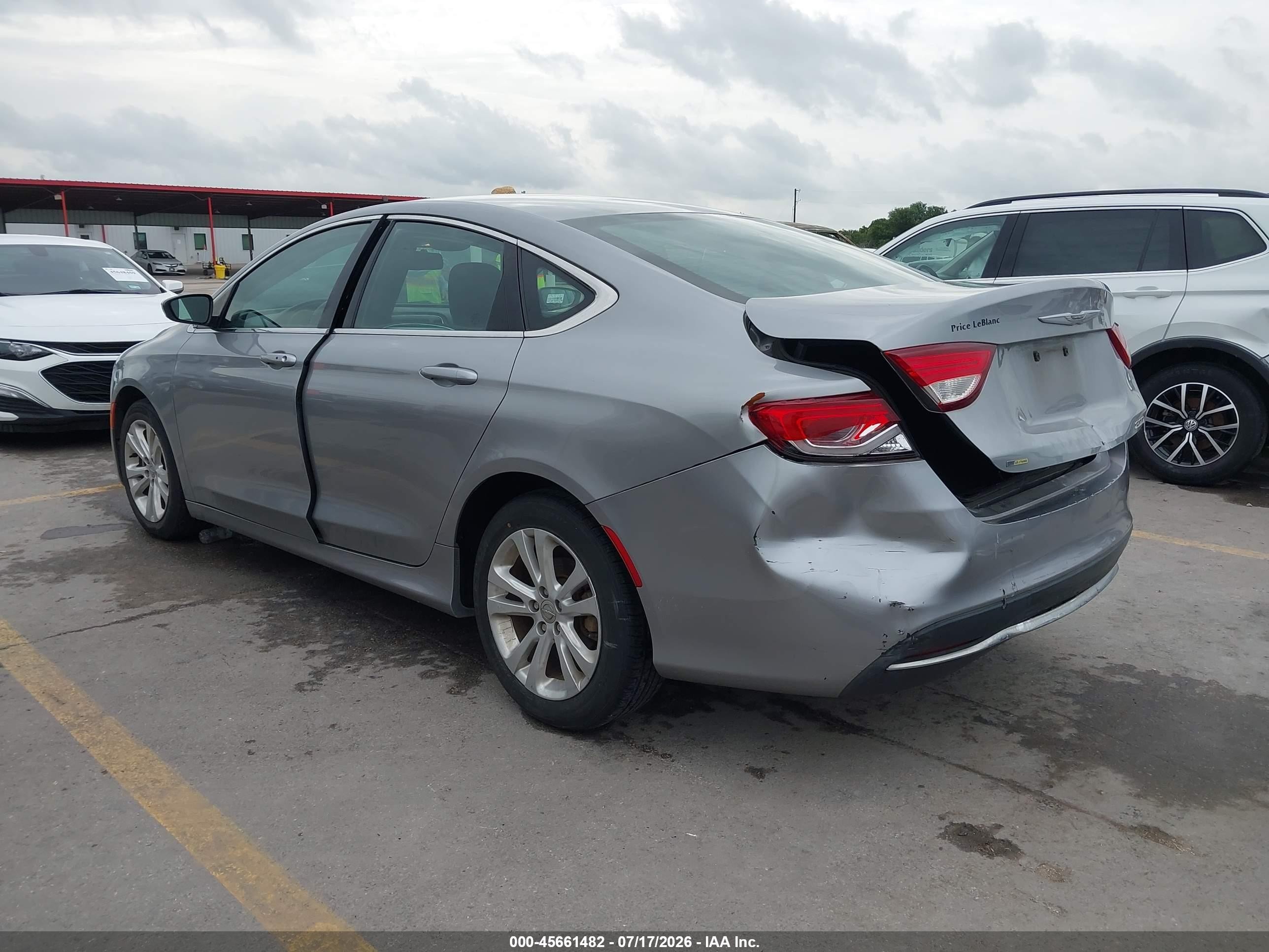 2015 Chrysler 200 Limited Silver vin: 1C3CCCAB0FN580209