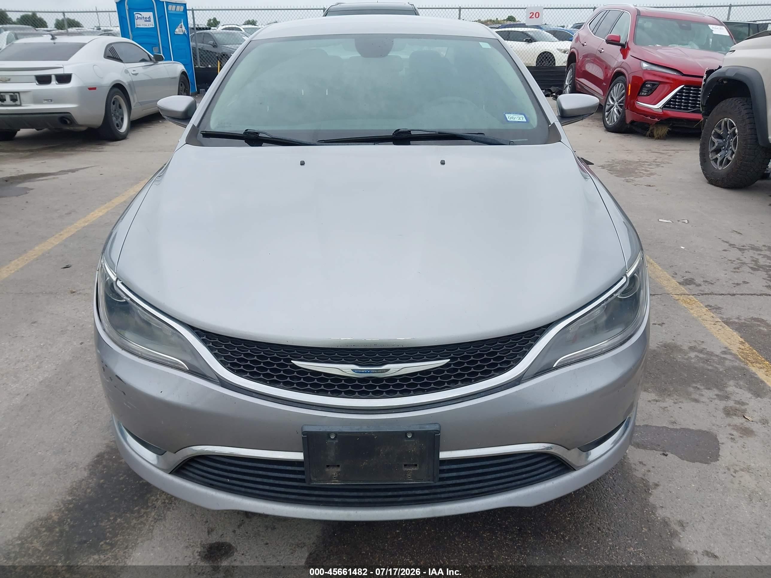2015 Chrysler 200 Limited Silver vin: 1C3CCCAB0FN580209