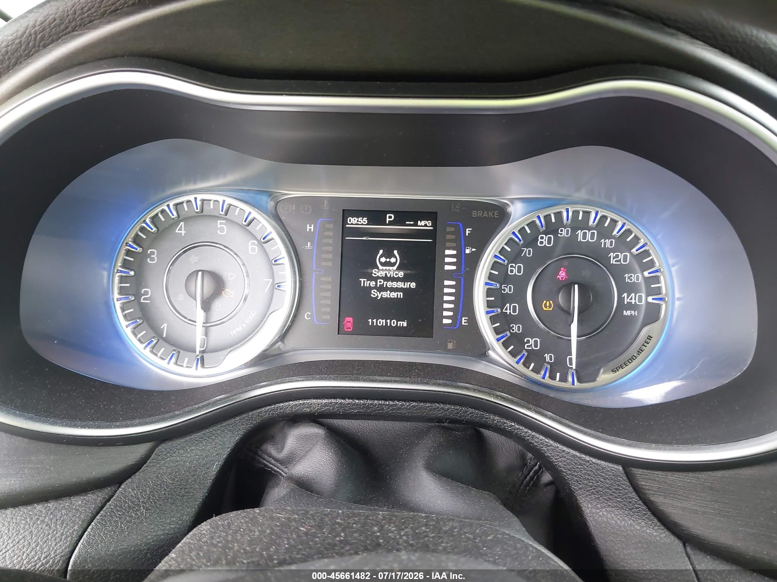 2015 Chrysler 200 Limited Silver vin: 1C3CCCAB0FN580209