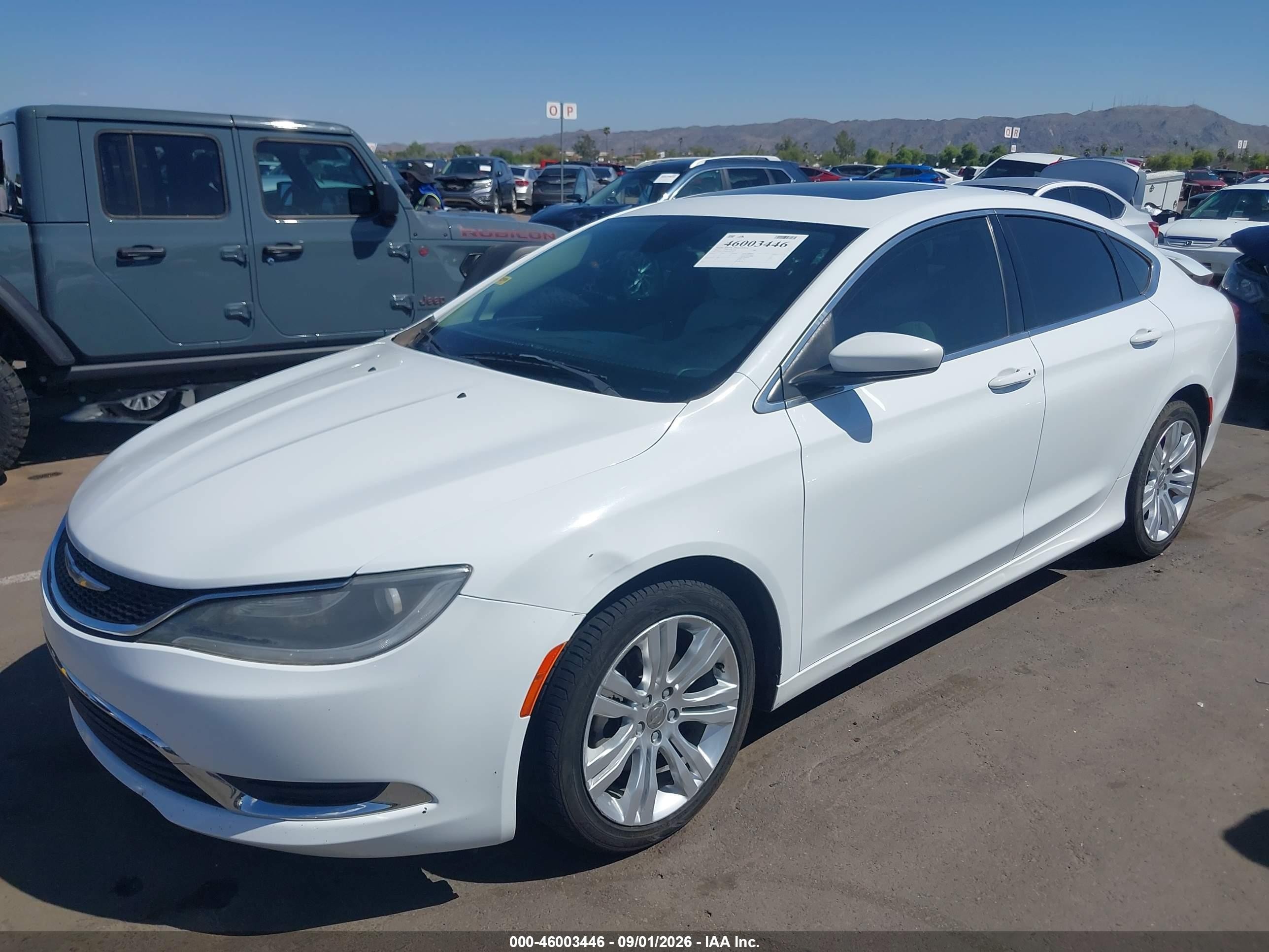 2015 Chrysler 200 Limited White vin: 1C3CCCAB0FN582316