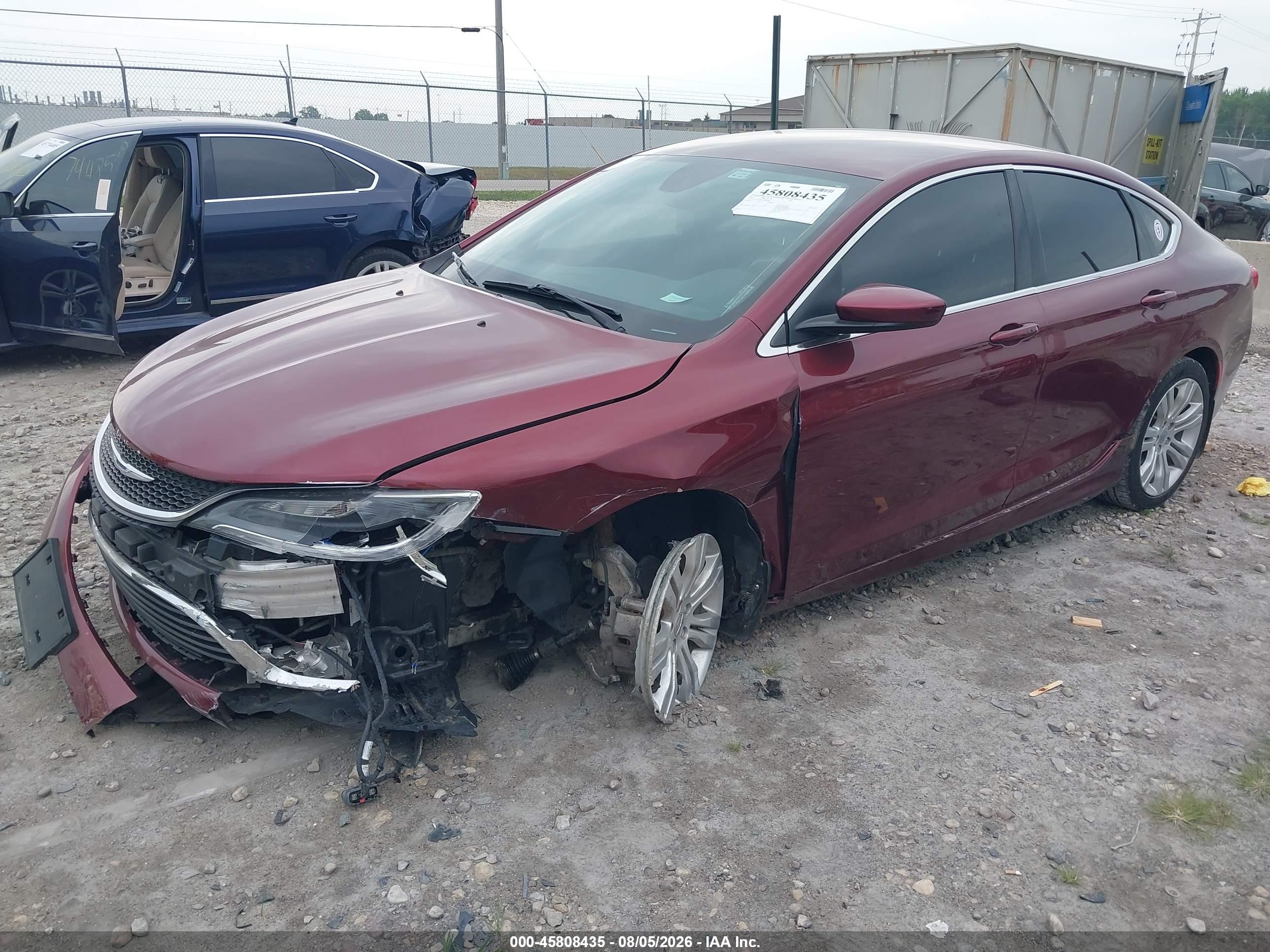 2015 Chrysler 200 Limited Red vin: 1C3CCCAB0FN588388