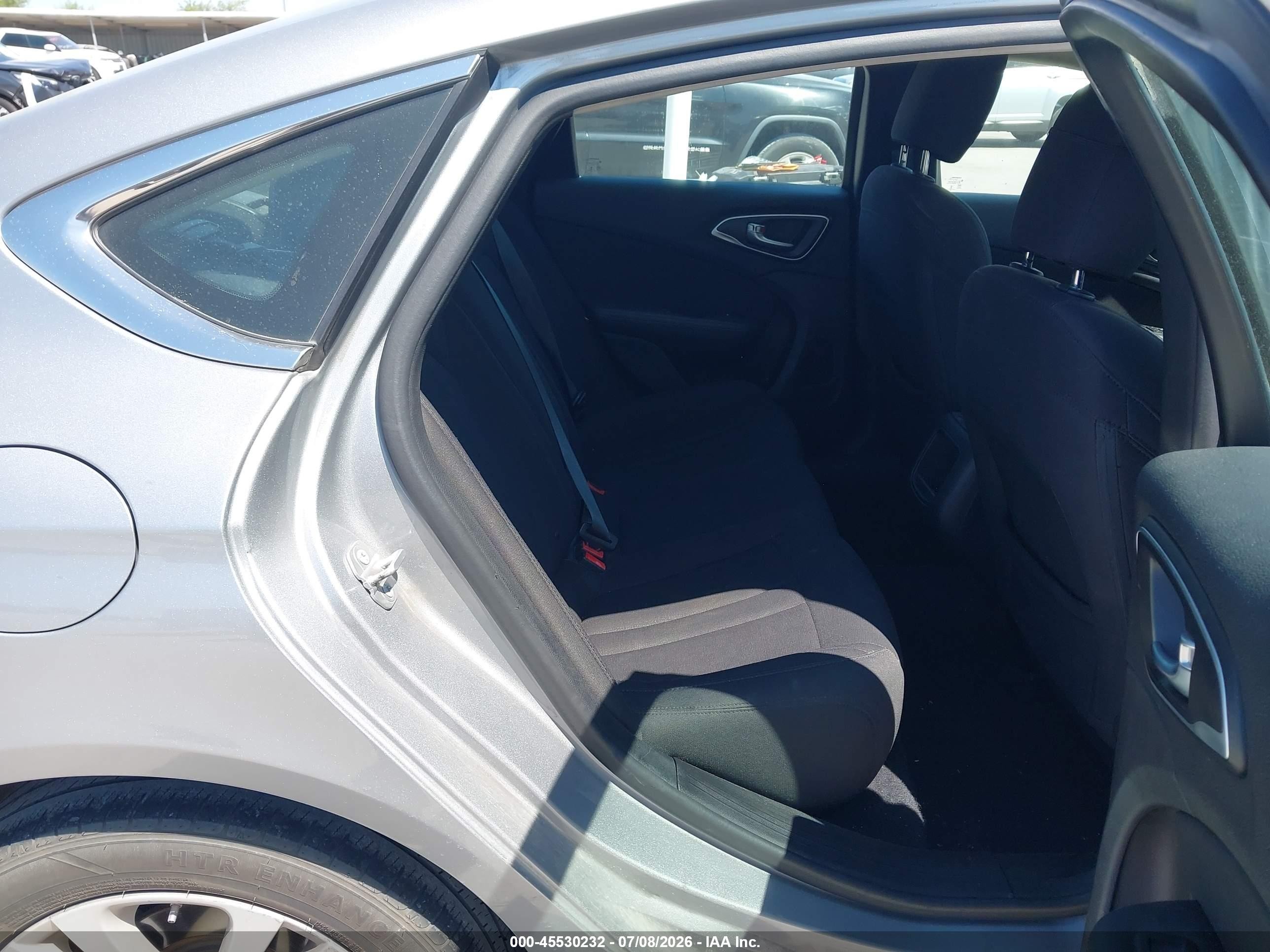 2015 Chrysler 200 Limited Серый vin: 1C3CCCAB0FN611314