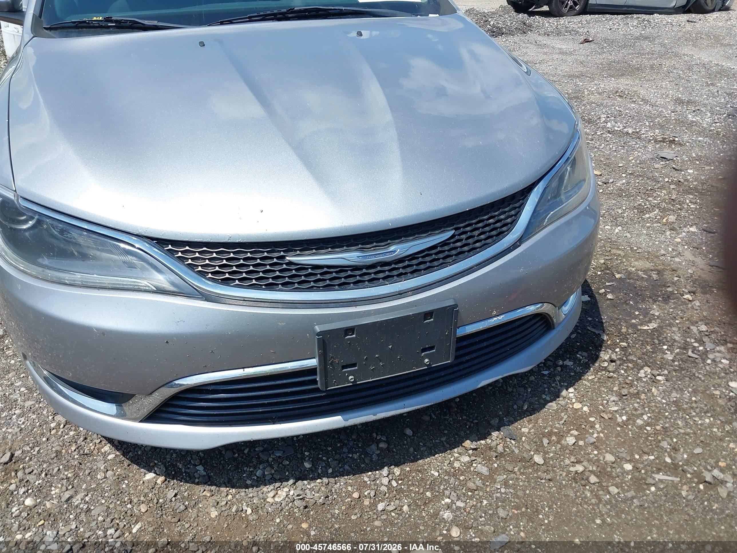 2015 Chrysler 200 Limited Серебряный vin: 1C3CCCAB0FN613564