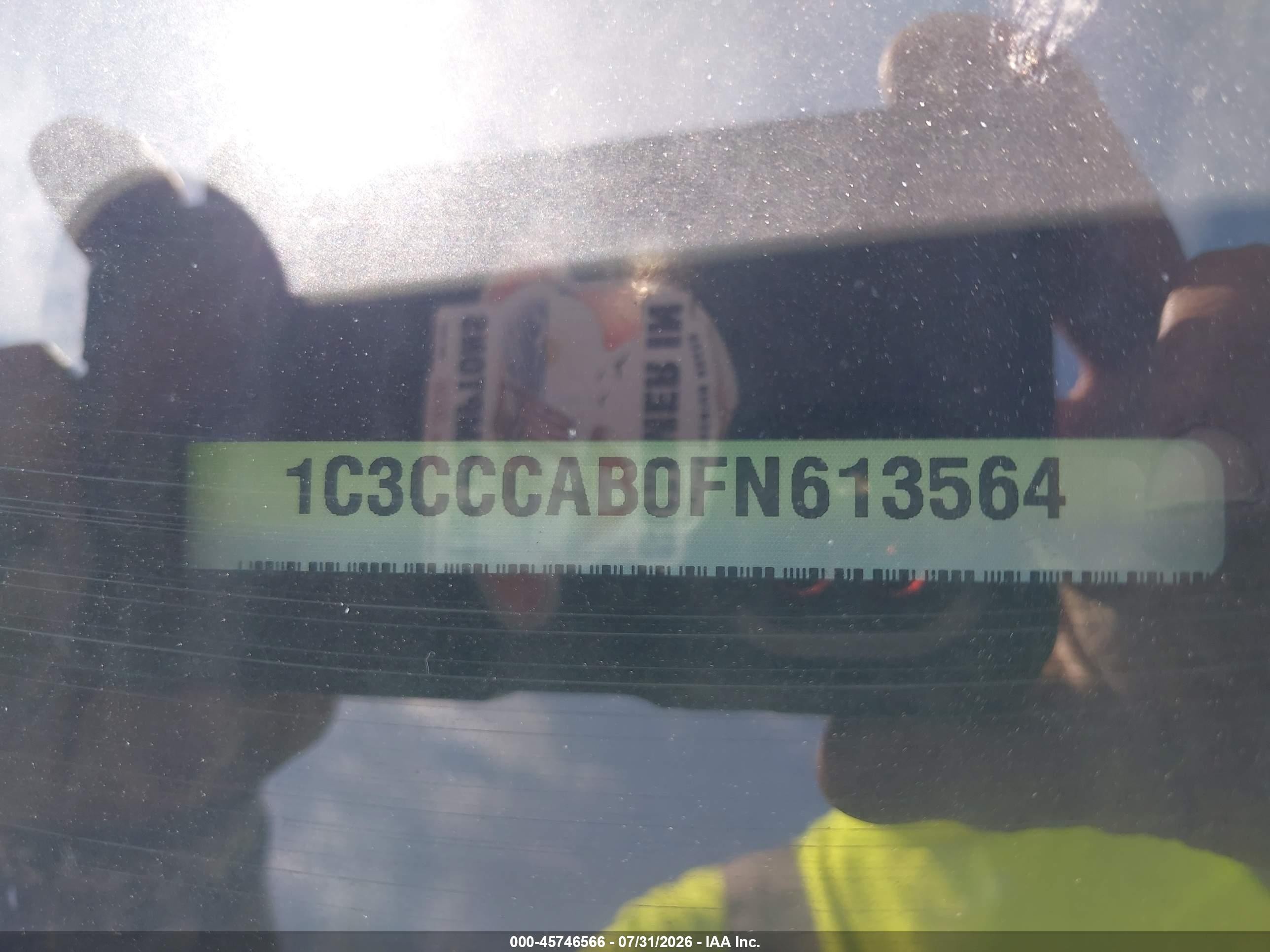 2015 Chrysler 200 Limited Серебряный vin: 1C3CCCAB0FN613564