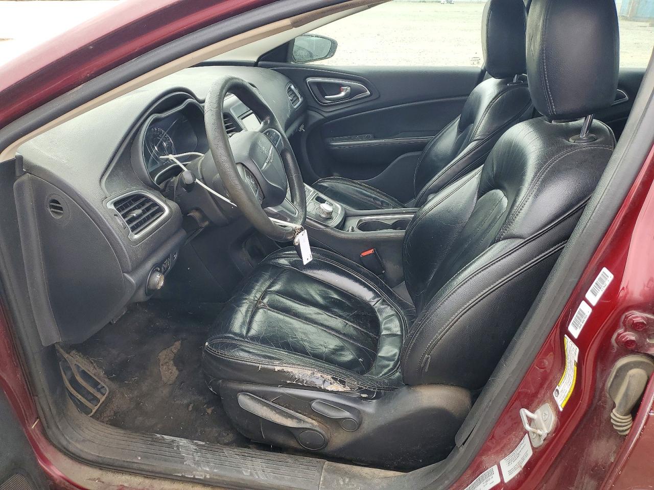 2015 Chrysler 200 Limited Burgundy vin: 1C3CCCAB0FN625214