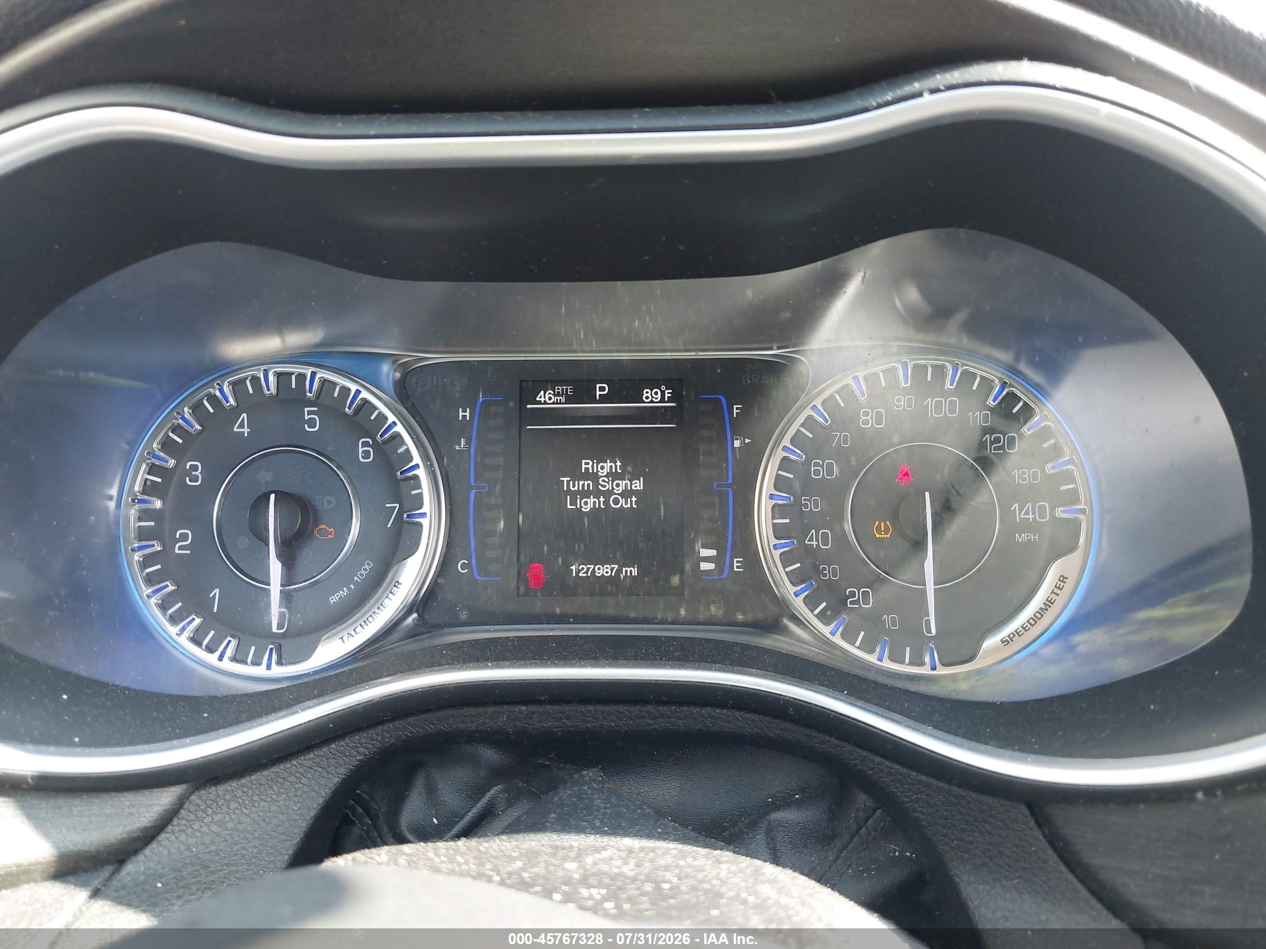 2015 Chrysler 200 Limited Burgundy vin: 1C3CCCAB0FN651876