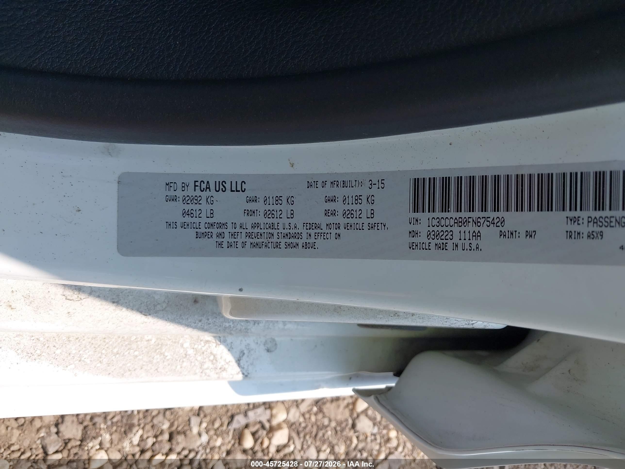 2015 Chrysler 200 Limited White vin: 1C3CCCAB0FN675420
