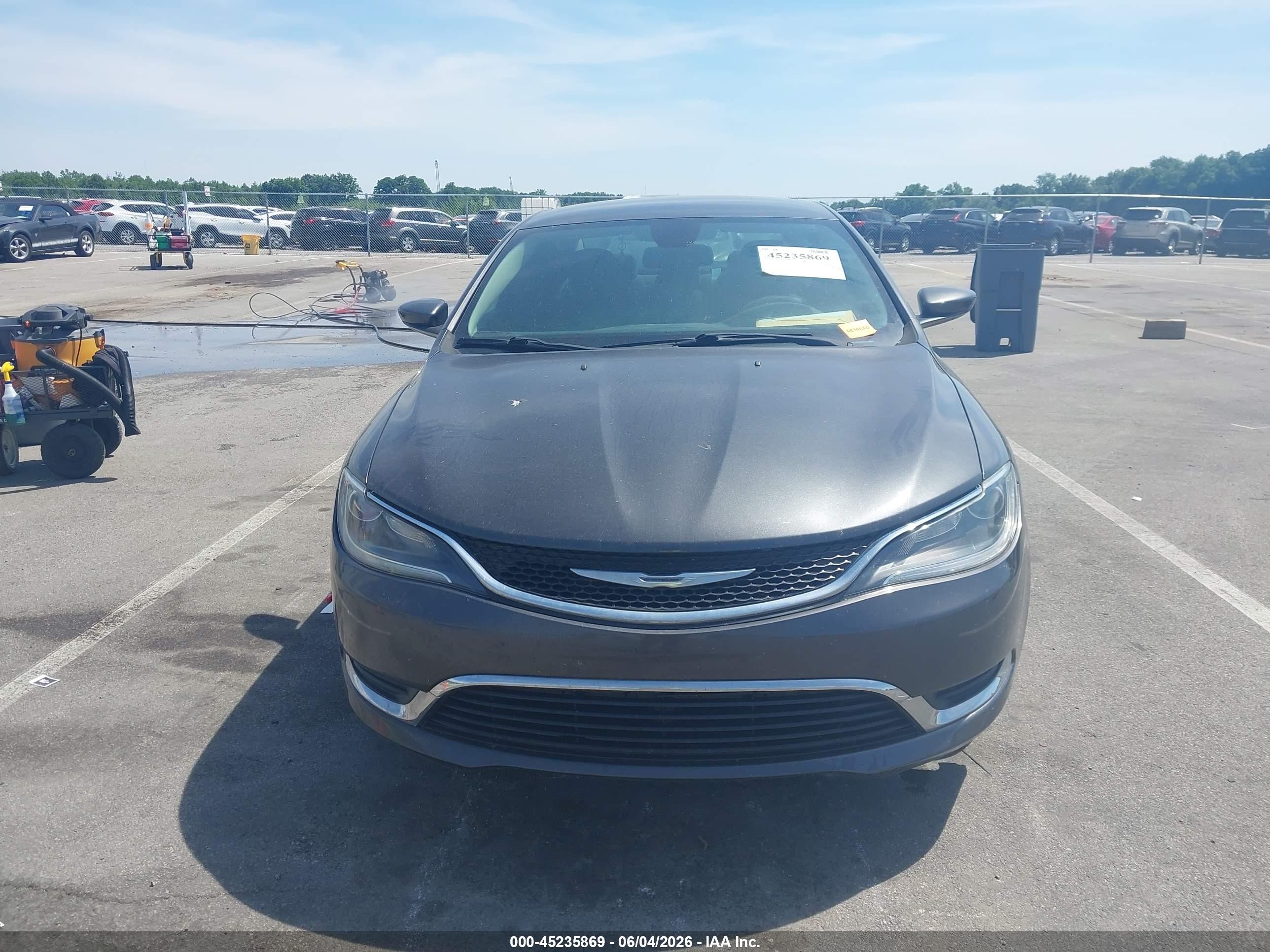 2015 Chrysler 200 Limited Gray vin: 1C3CCCAB0FN677071