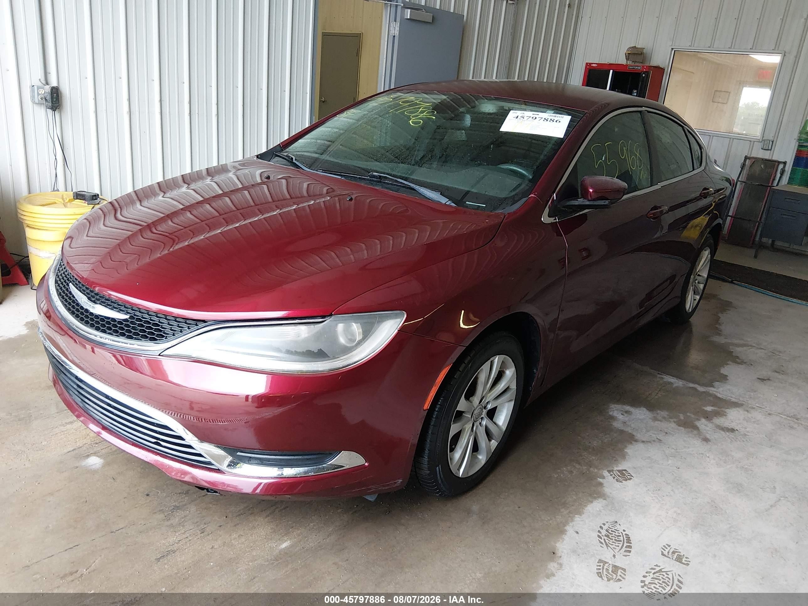 2015 Chrysler 200 Limited Red vin: 1C3CCCAB0FN685719