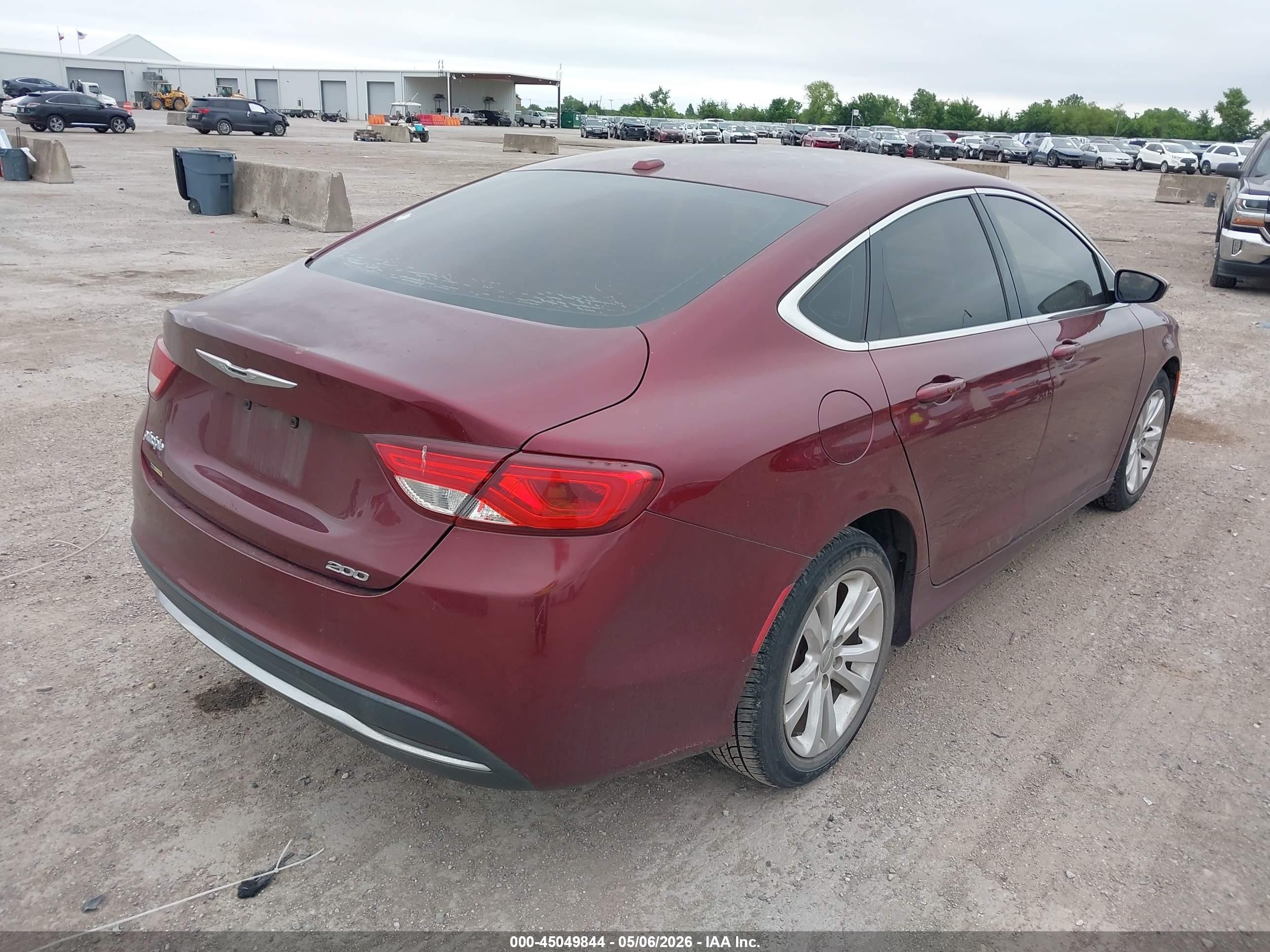 2015 Chrysler 200 Limited Red vin: 1C3CCCAB0FN695716