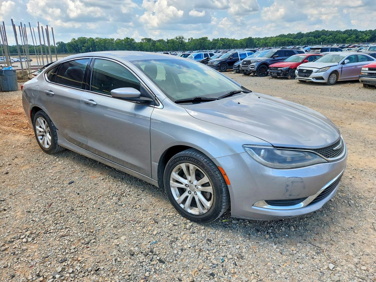 2015 Chrysler 200 Limited Silver vin: 1C3CCCAB0FN699541