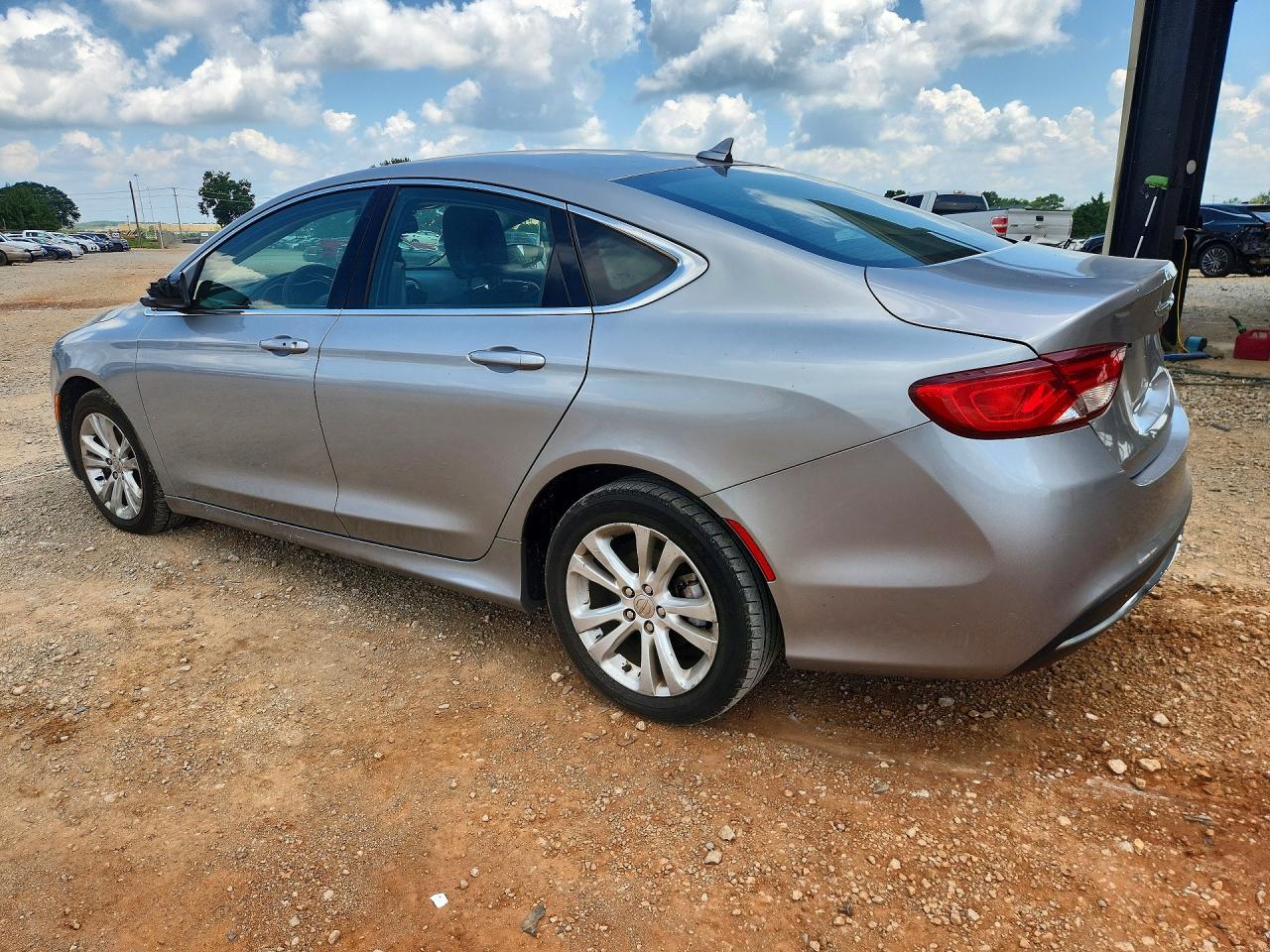 2015 Chrysler 200 Limited Silver vin: 1C3CCCAB0FN699541