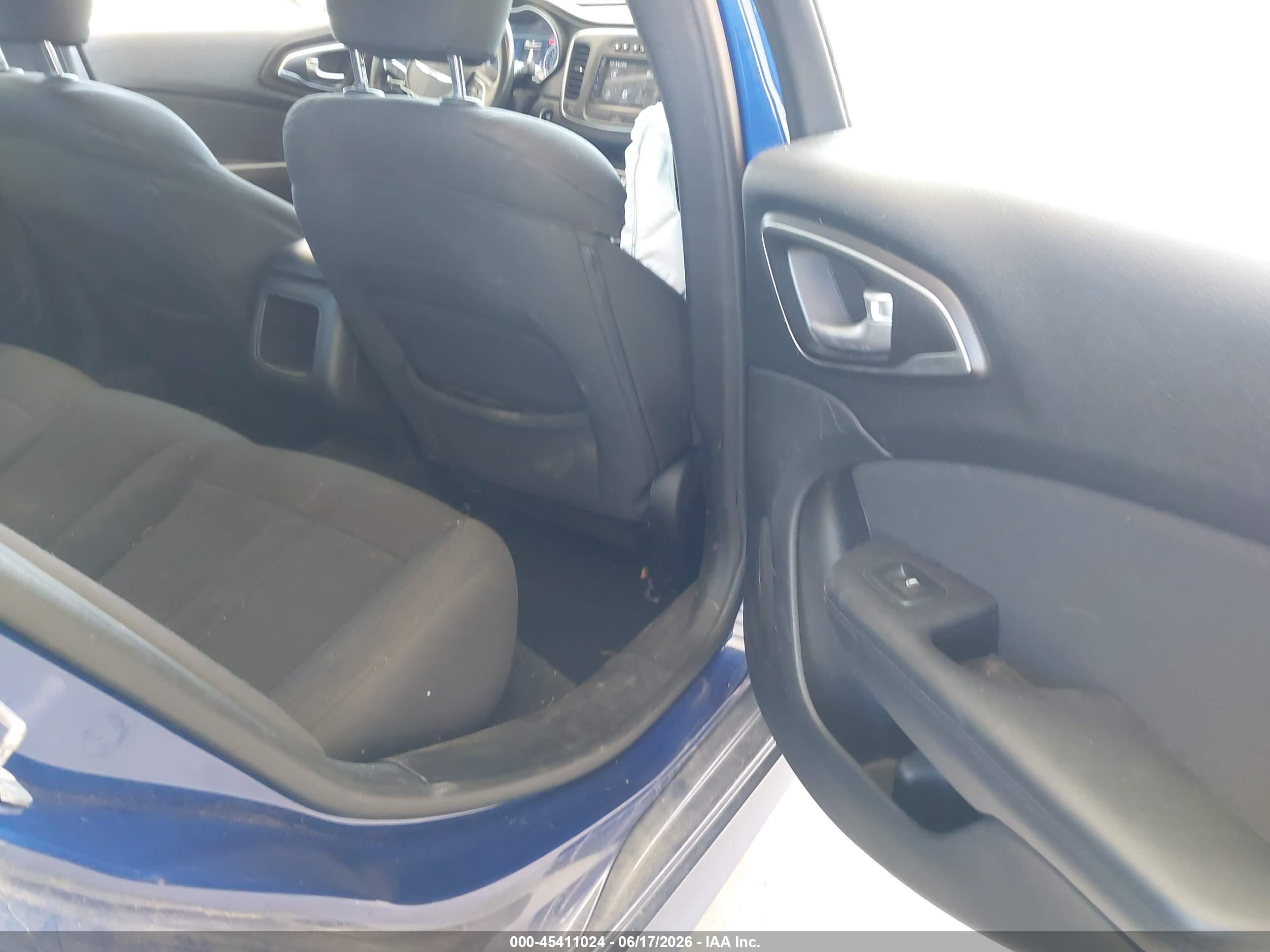 2015 Chrysler 200 Limited Blue vin: 1C3CCCAB0FN719237