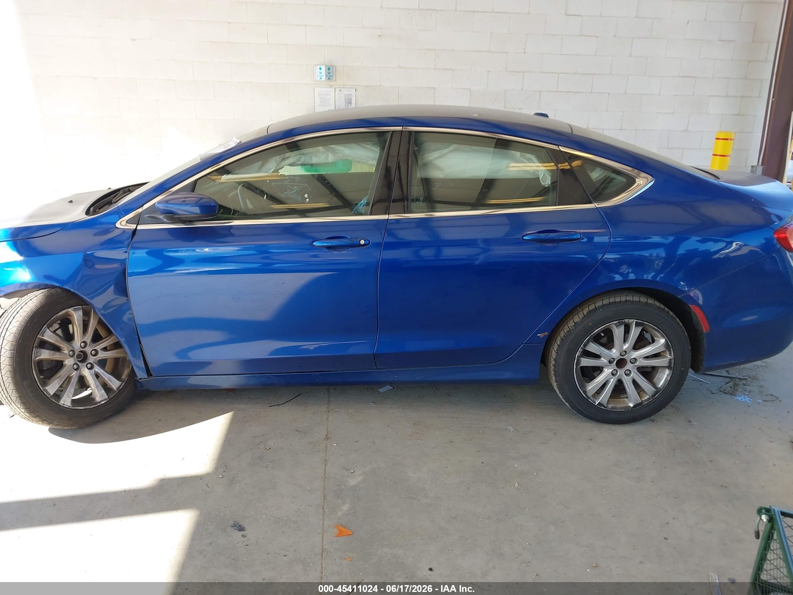 2015 Chrysler 200 Limited Blue vin: 1C3CCCAB0FN719237
