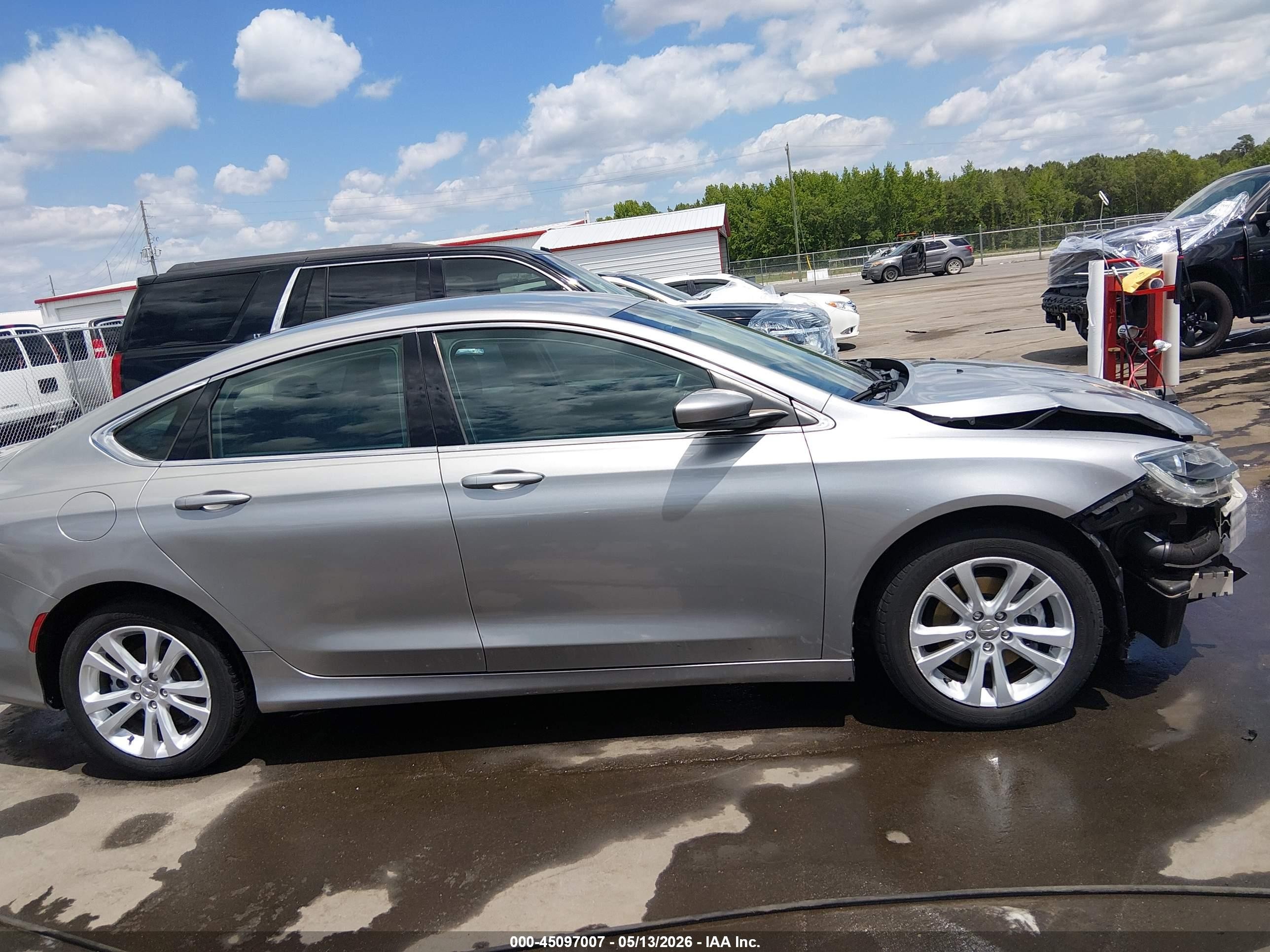 2016 Chrysler 200 Limited Серебряный vin: 1C3CCCAB0GN110764