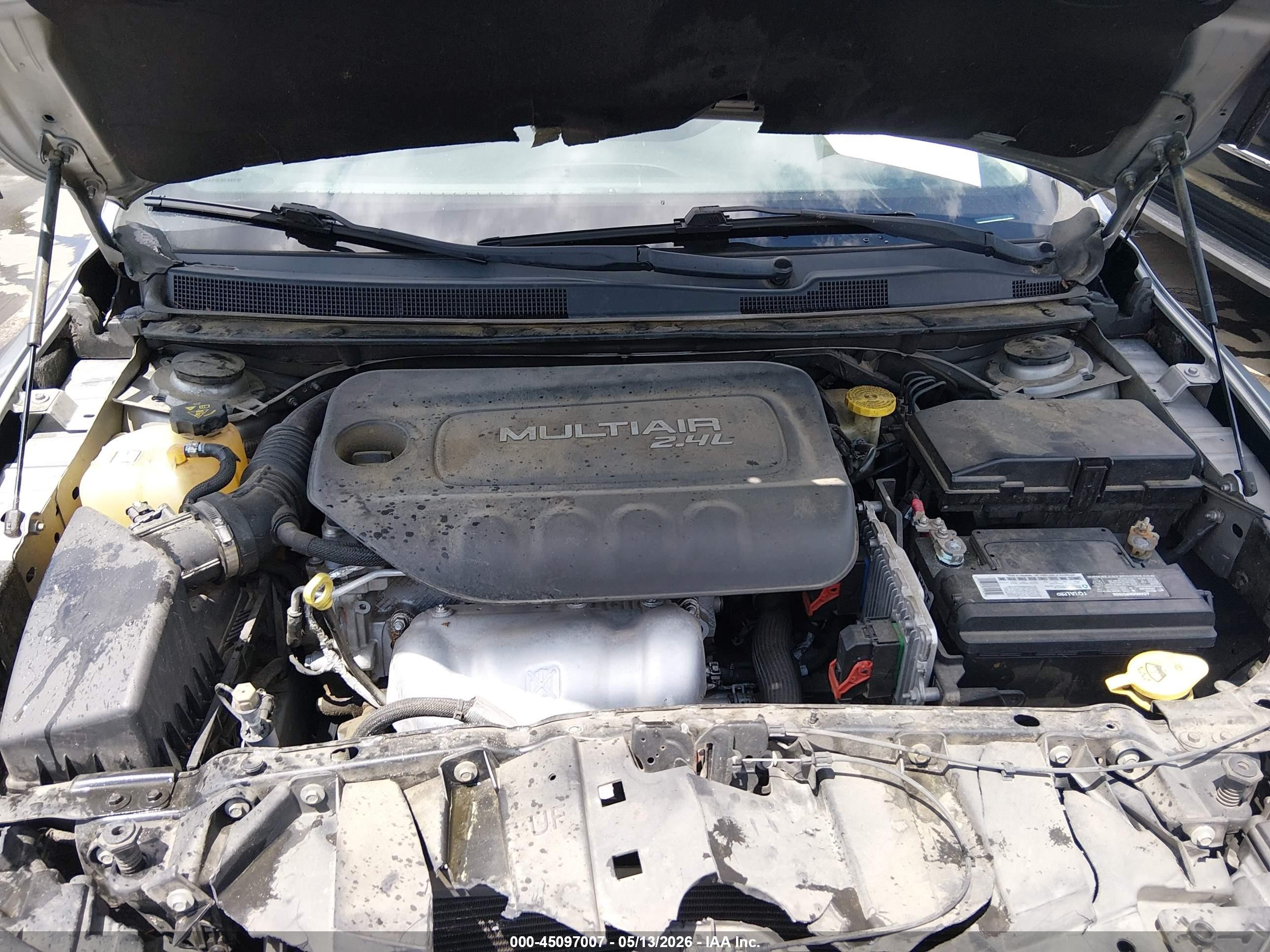 2016 Chrysler 200 Limited Серебряный vin: 1C3CCCAB0GN110764