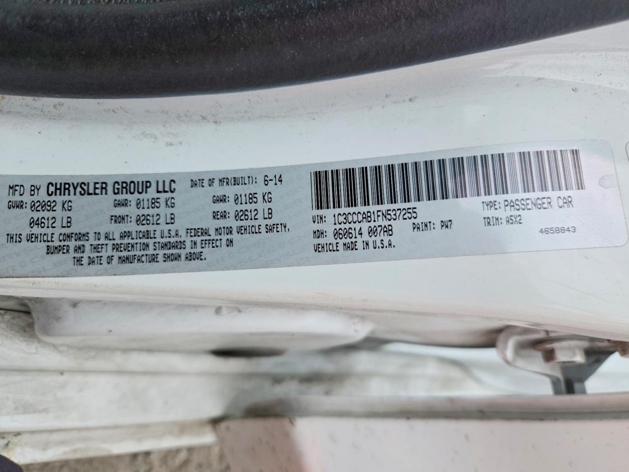 2015 Chrysler 200 Limited Белый vin: 1C3CCCAB1FN537255