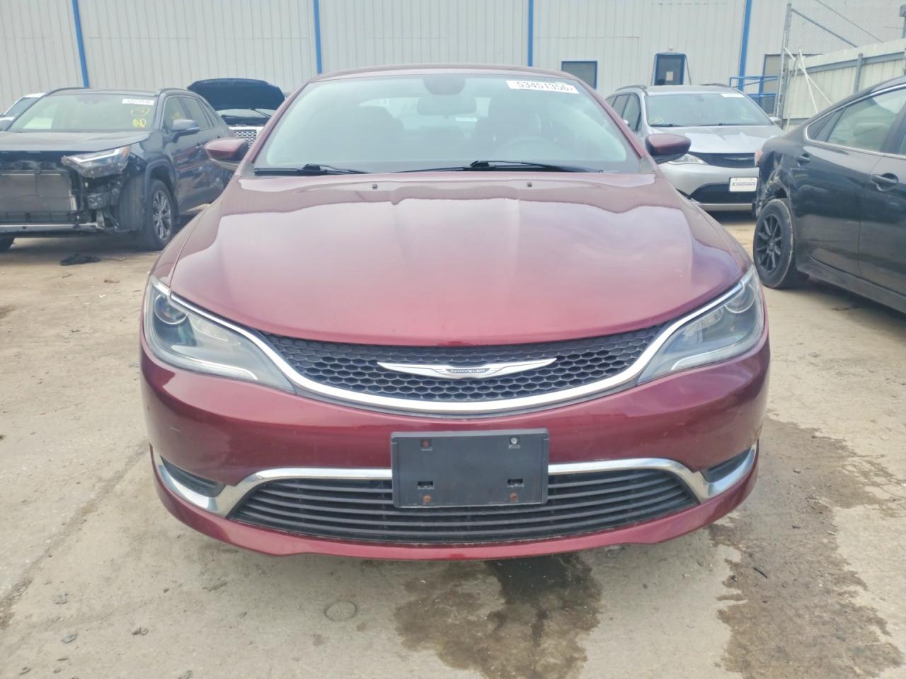 2015 Chrysler 200 Limited Burgundy vin: 1C3CCCAB1FN553889