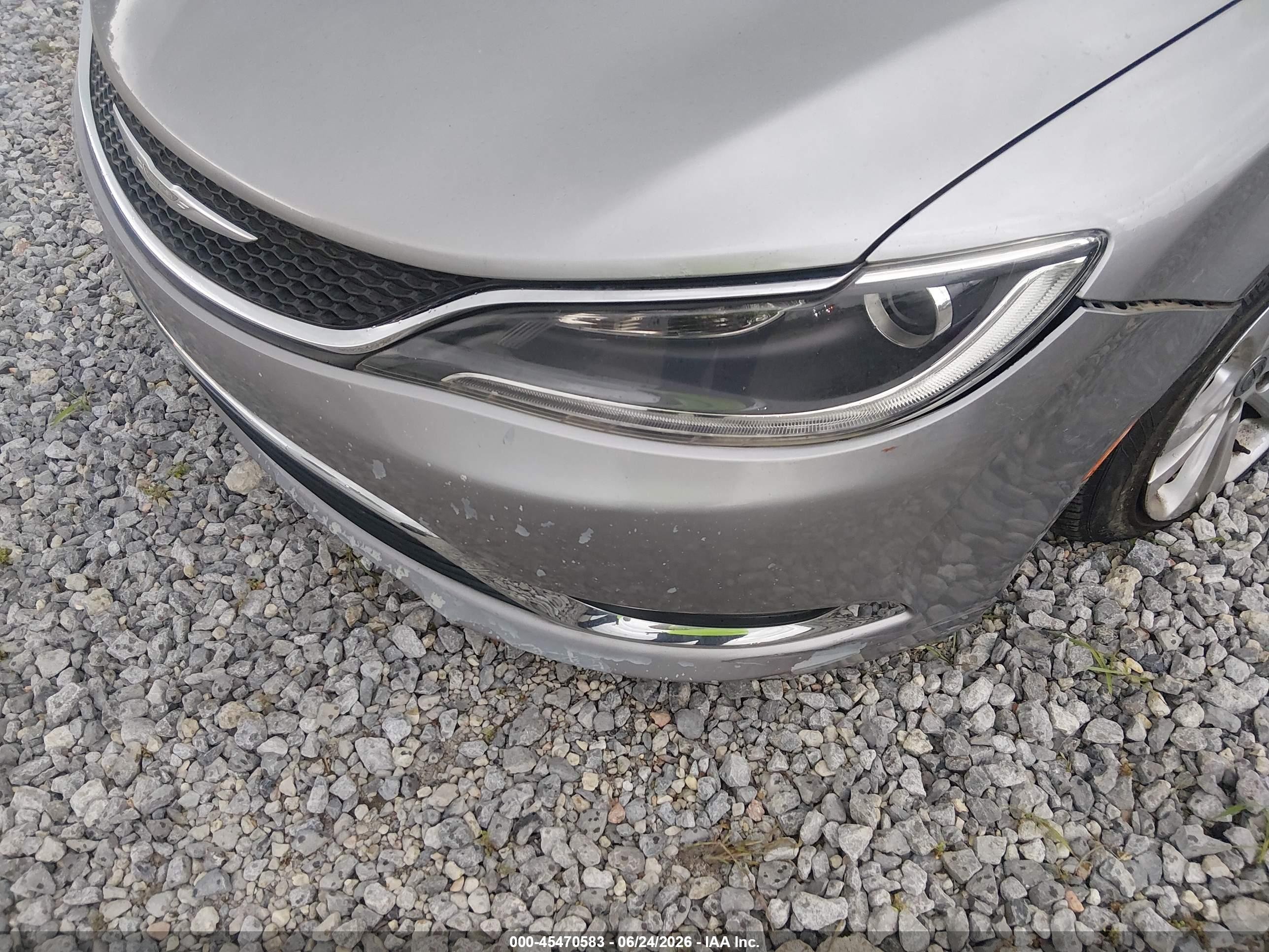 2015 Chrysler 200 Limited Silver vin: 1C3CCCAB1FN577447