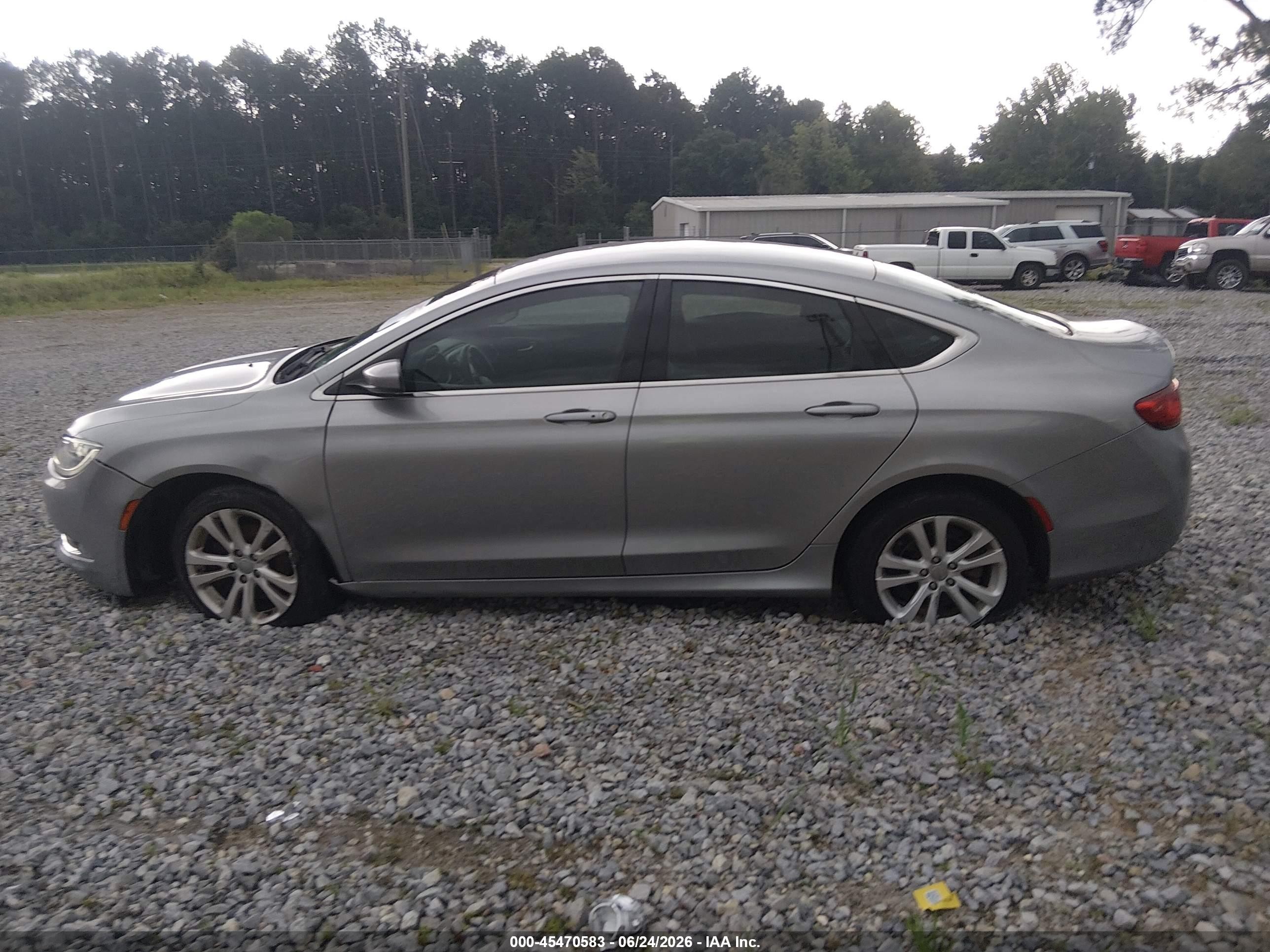 2015 Chrysler 200 Limited Silver vin: 1C3CCCAB1FN577447