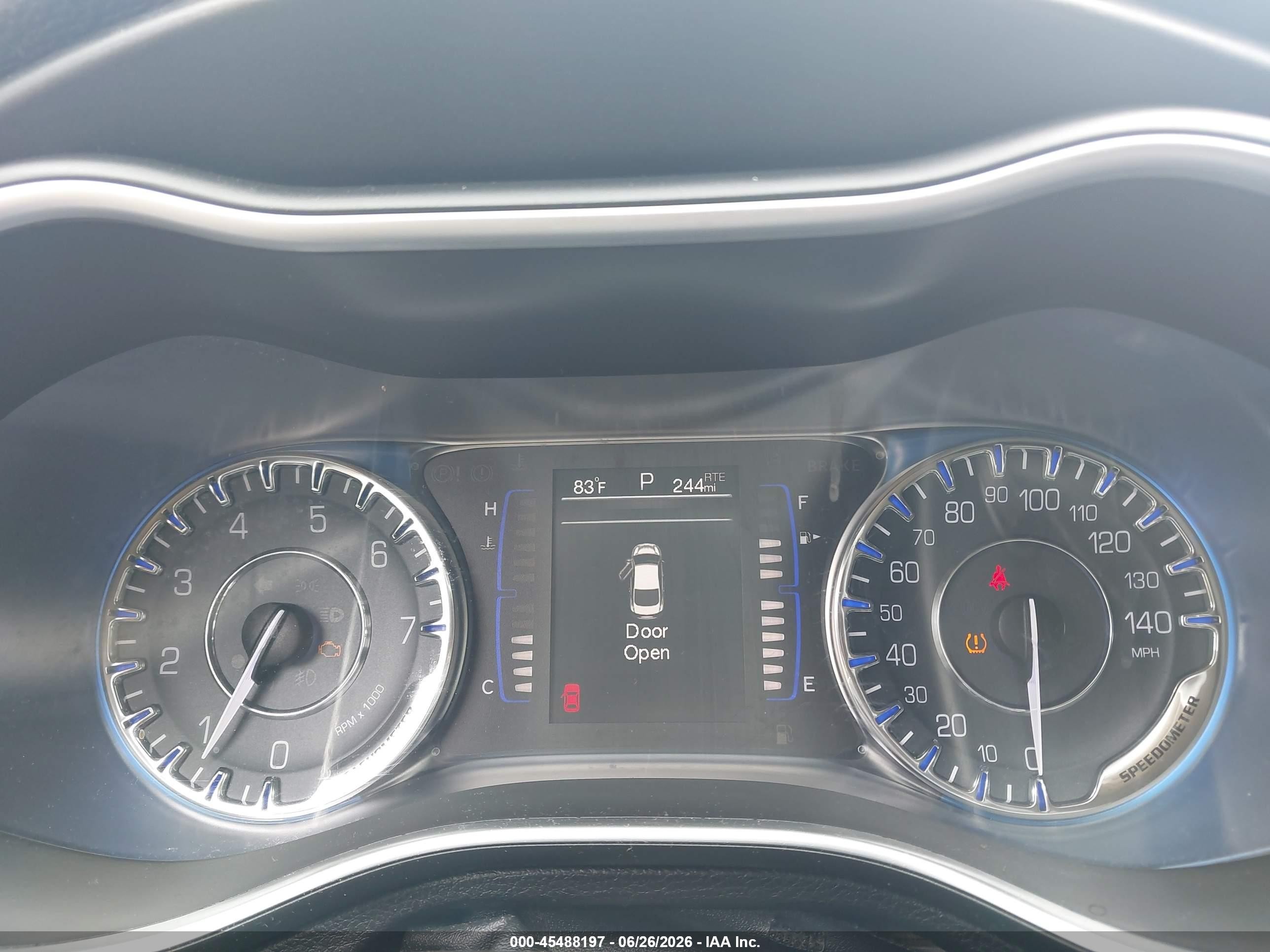 2015 Chrysler 200 Limited Коричневый vin: 1C3CCCAB1FN590621