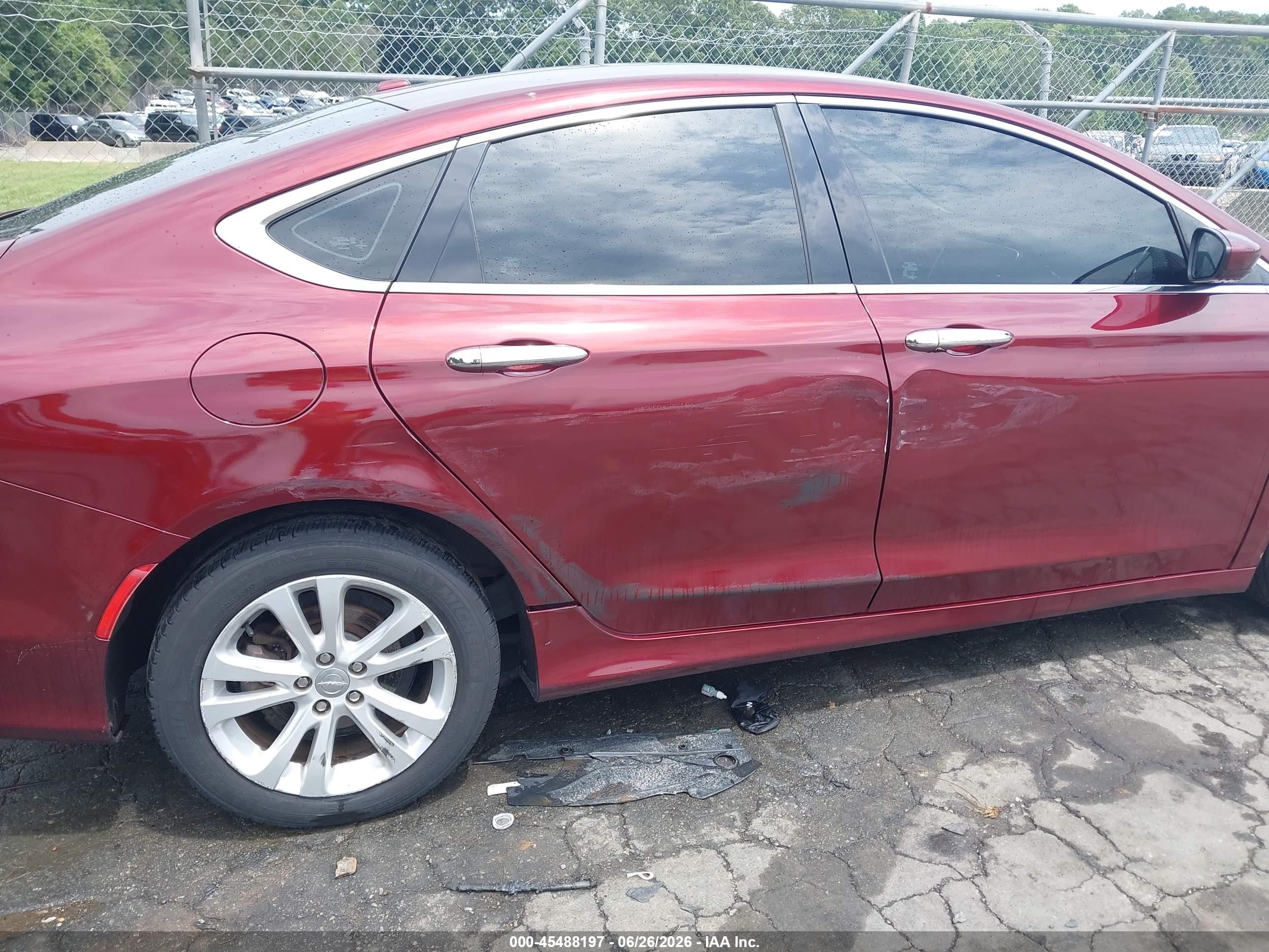2015 Chrysler 200 Limited Коричневый vin: 1C3CCCAB1FN590621