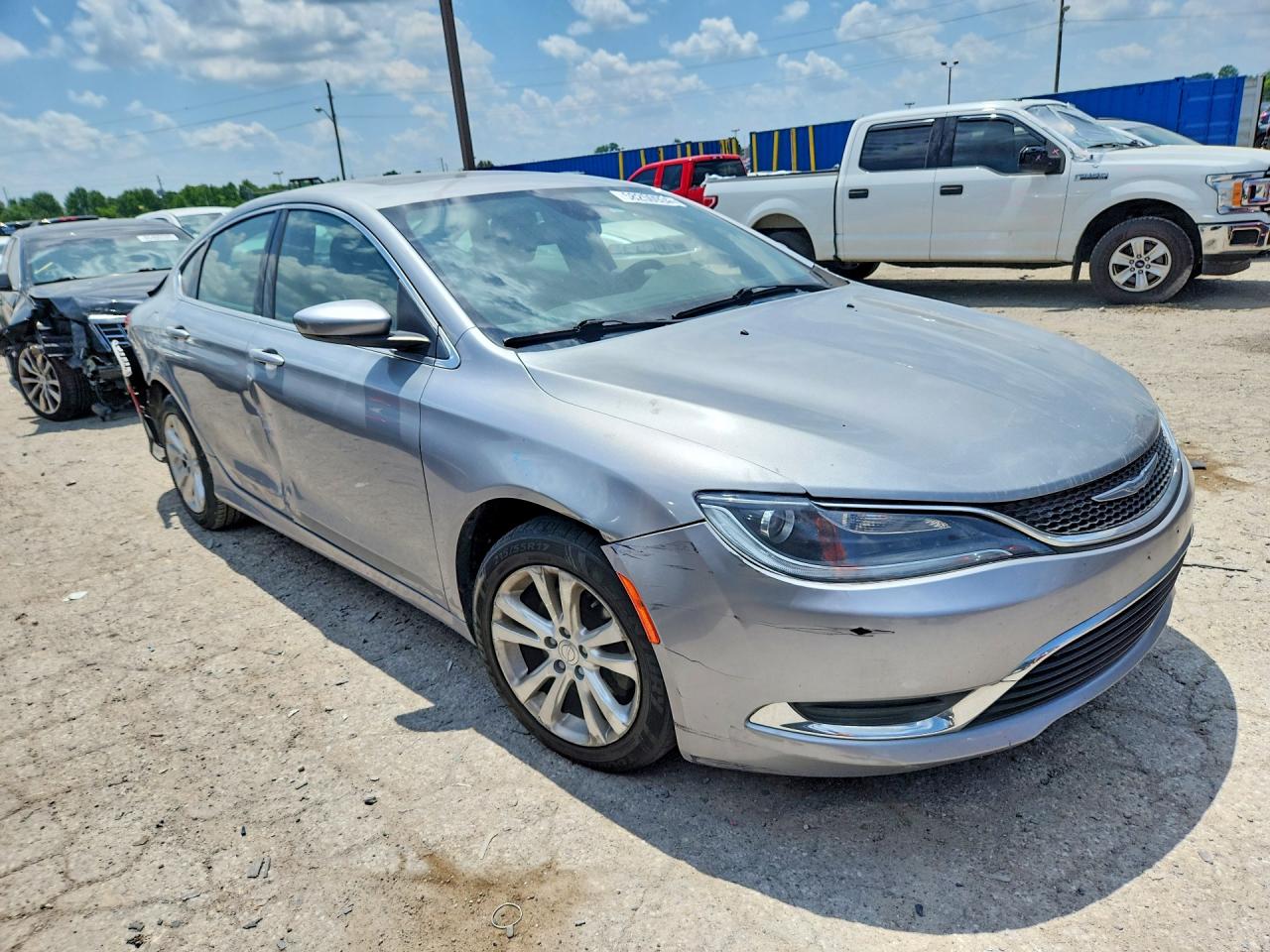2015 Chrysler 200 Limited Серебряный vin: 1C3CCCAB1FN637484