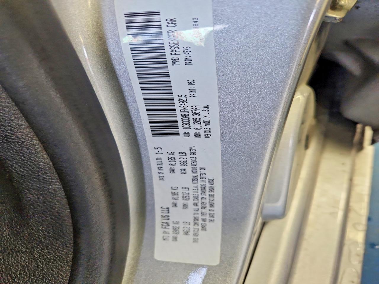 2015 Chrysler 200 Limited Серебряный vin: 1C3CCCAB1FN649215