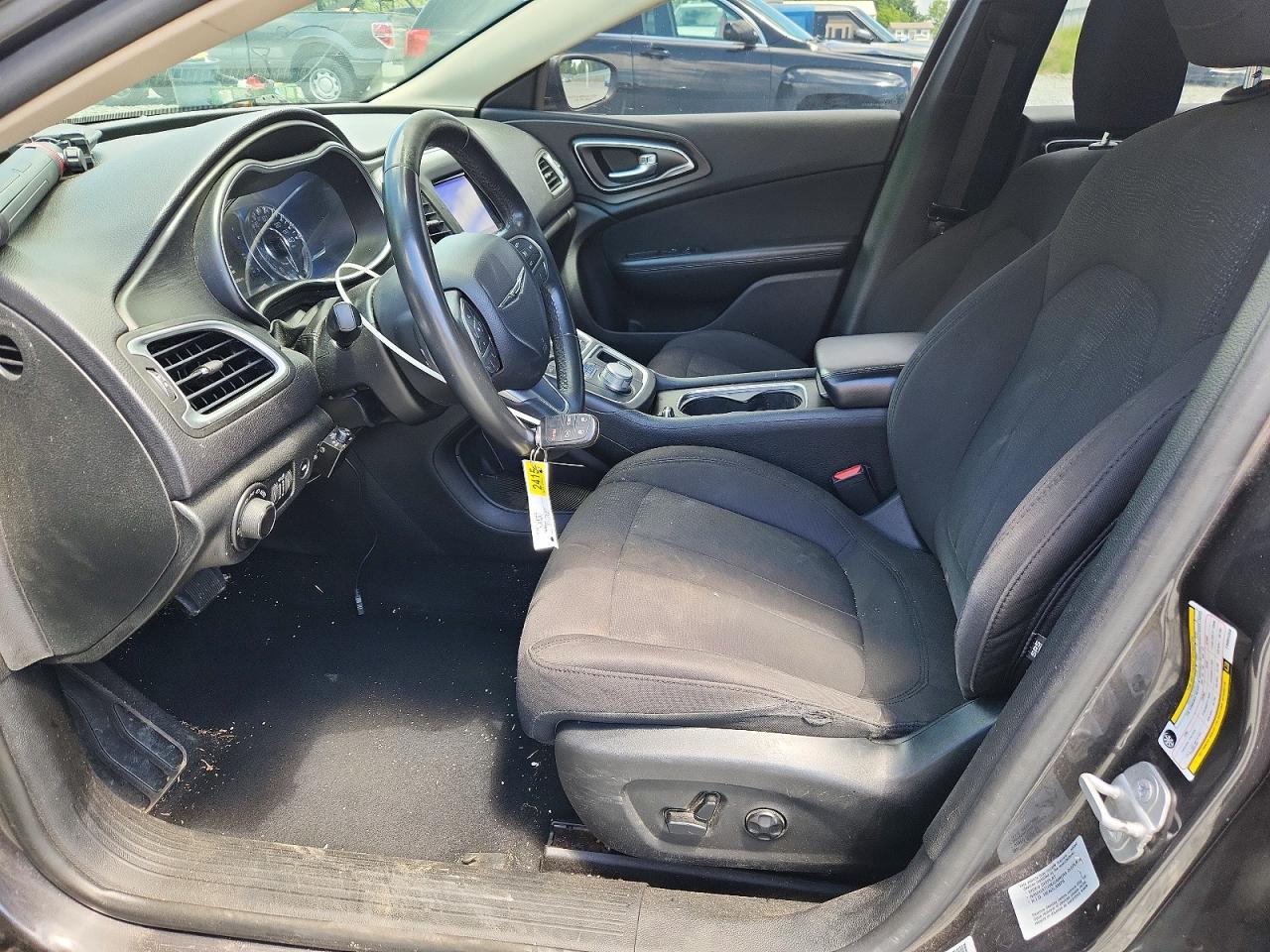 2015 Chrysler 200 Limited Charcoal vin: 1C3CCCAB1FN664359