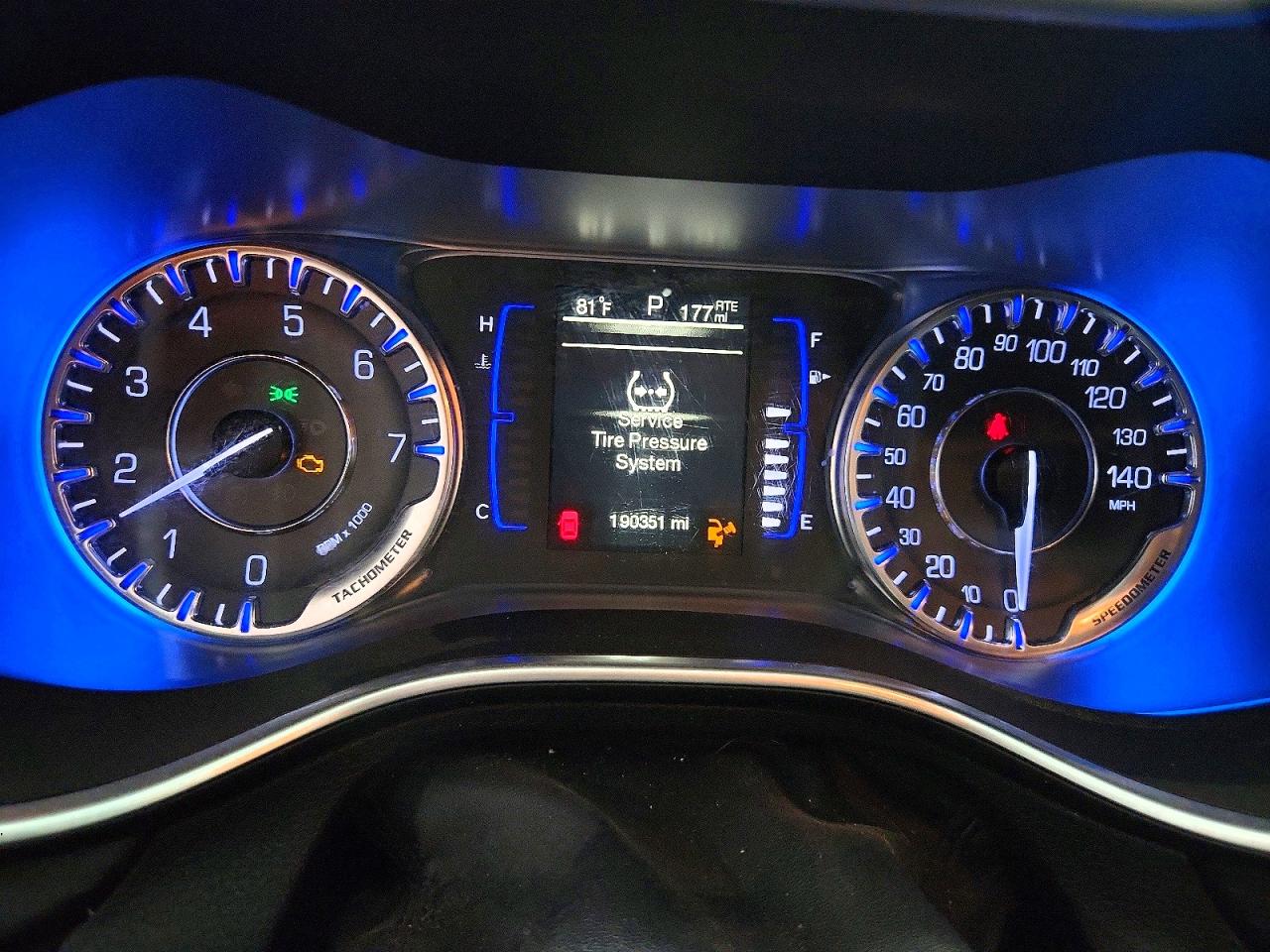 2015 Chrysler 200 Limited Темно-бордовый vin: 1C3CCCAB1FN667276