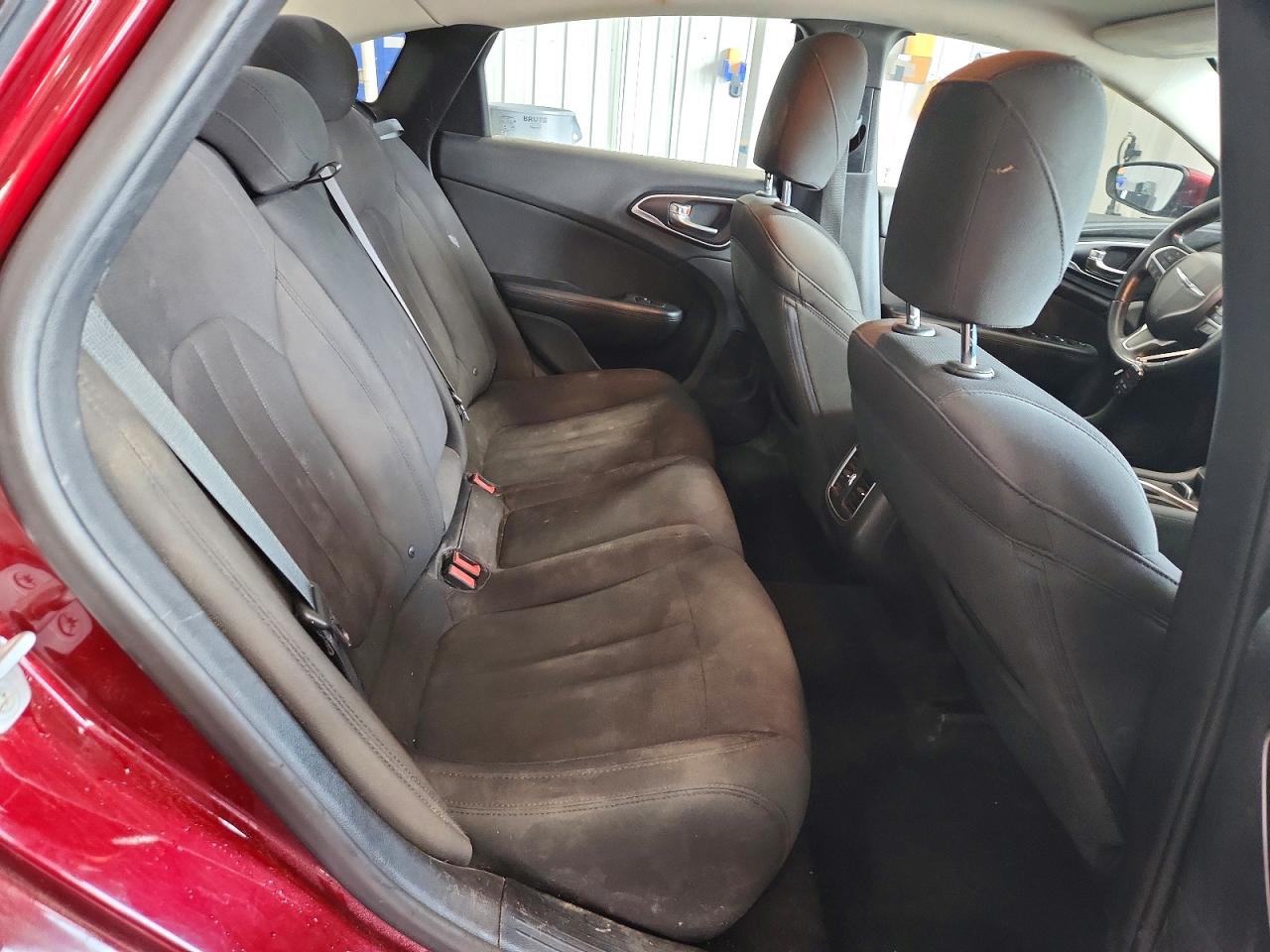 2015 Chrysler 200 Limited Темно-бордовый vin: 1C3CCCAB1FN667276