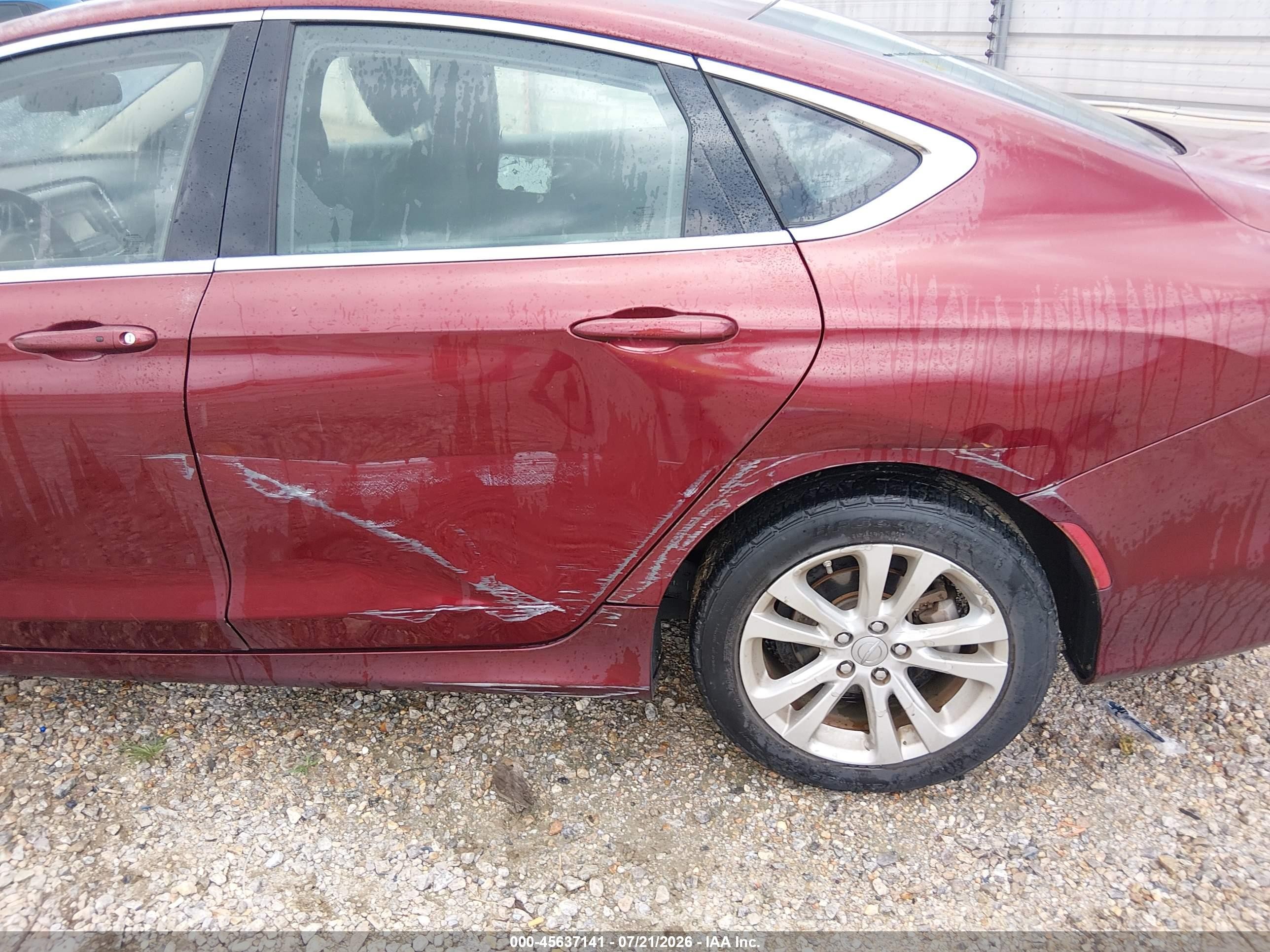 2015 Chrysler 200 Limited Maroon vin: 1C3CCCAB1FN722552