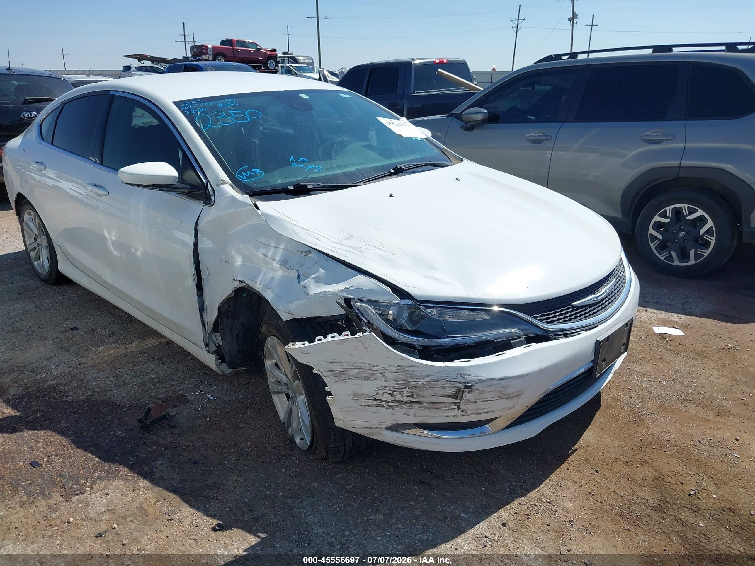 2015 Chrysler 200 Limited White vin: 1C3CCCAB1FN742350