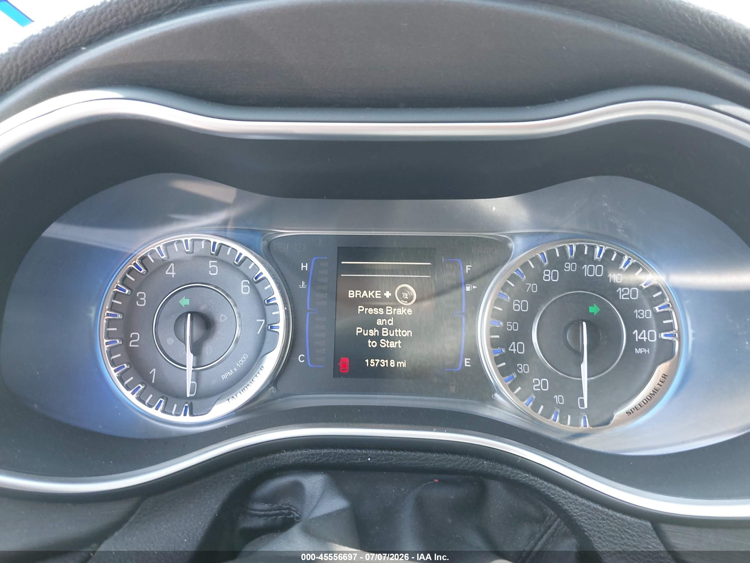 2015 Chrysler 200 Limited White vin: 1C3CCCAB1FN742350