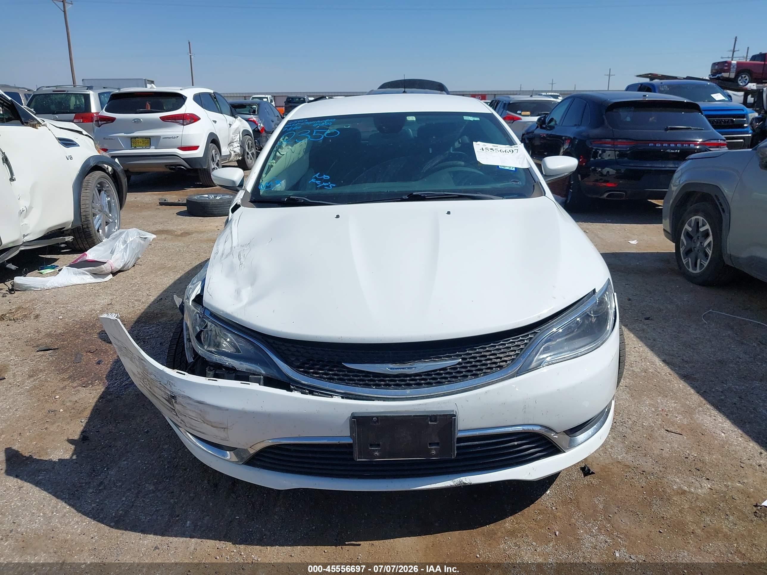 2015 Chrysler 200 Limited White vin: 1C3CCCAB1FN742350