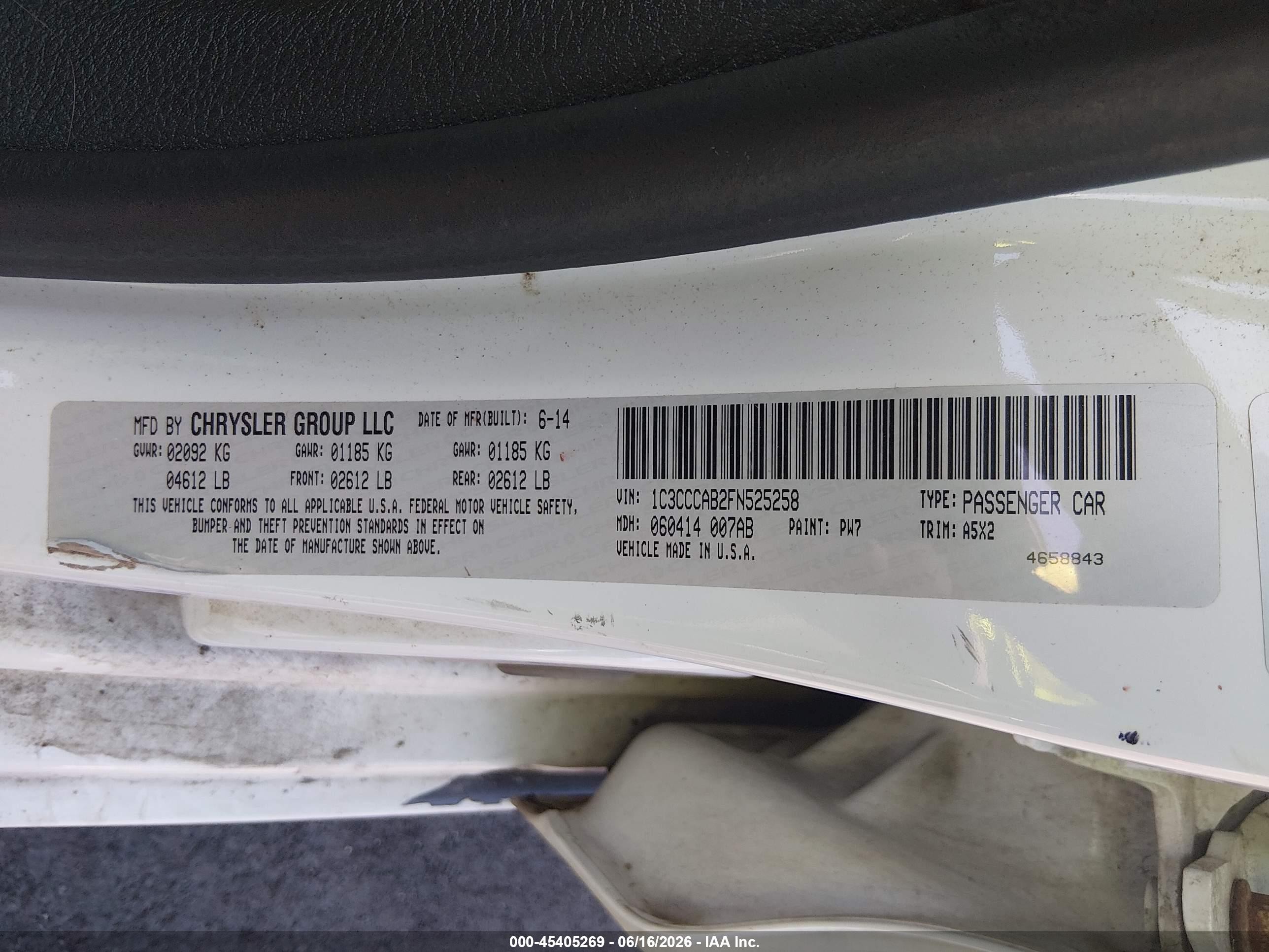 2015 Chrysler 200 Limited Белый vin: 1C3CCCAB2FN525258