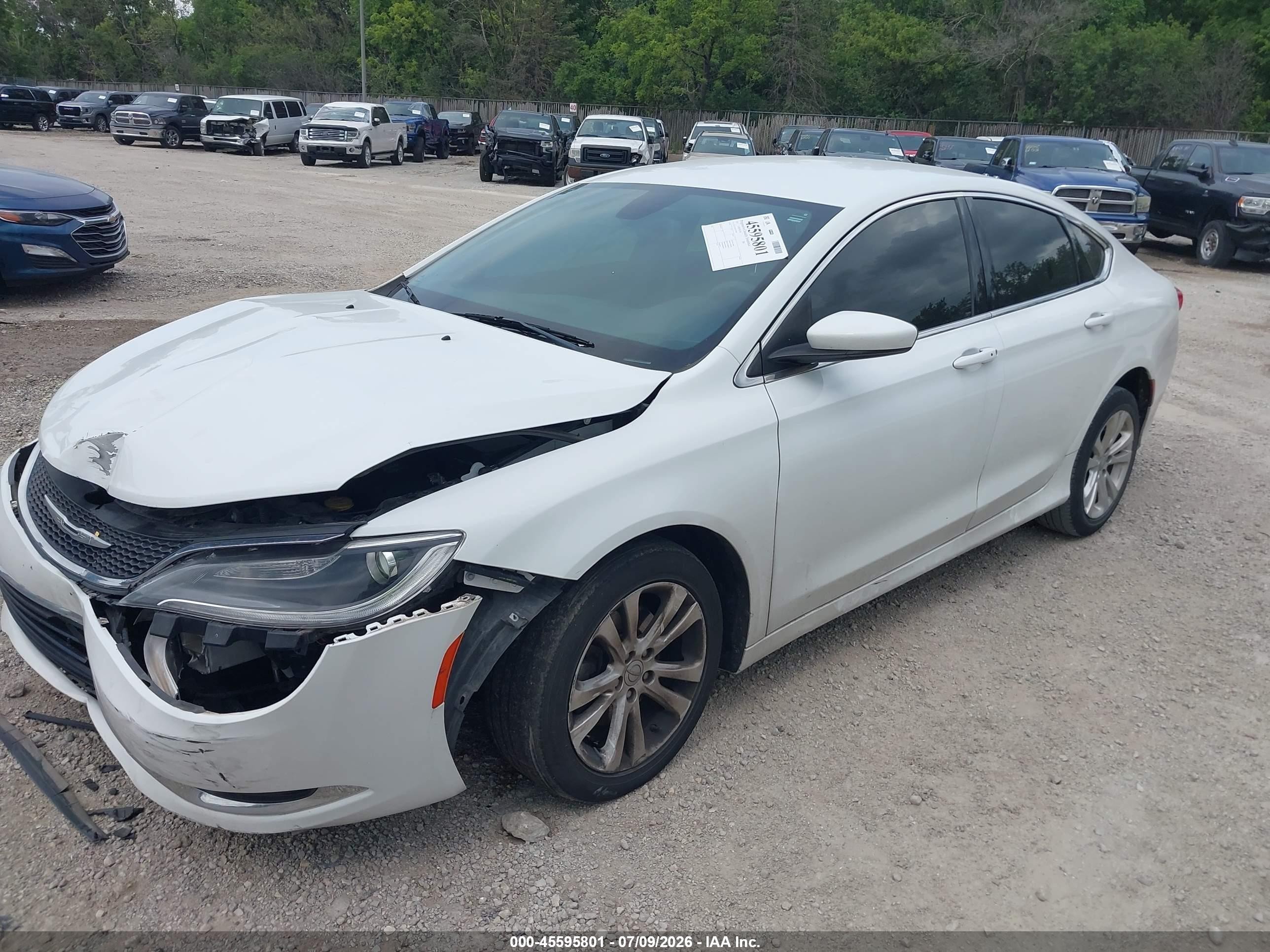 2015 Chrysler 200 Limited White vin: 1C3CCCAB2FN537085