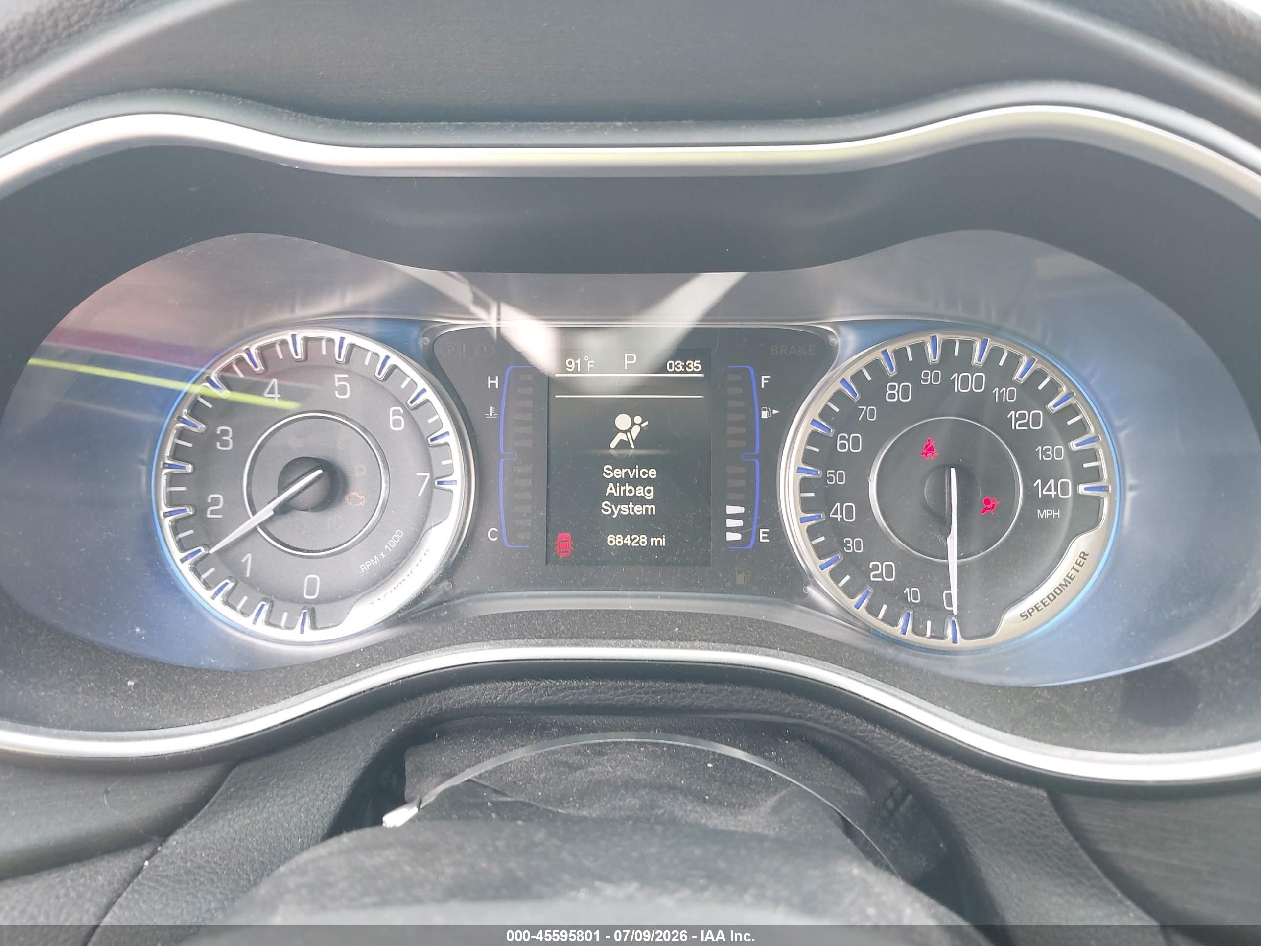 2015 Chrysler 200 Limited White vin: 1C3CCCAB2FN537085