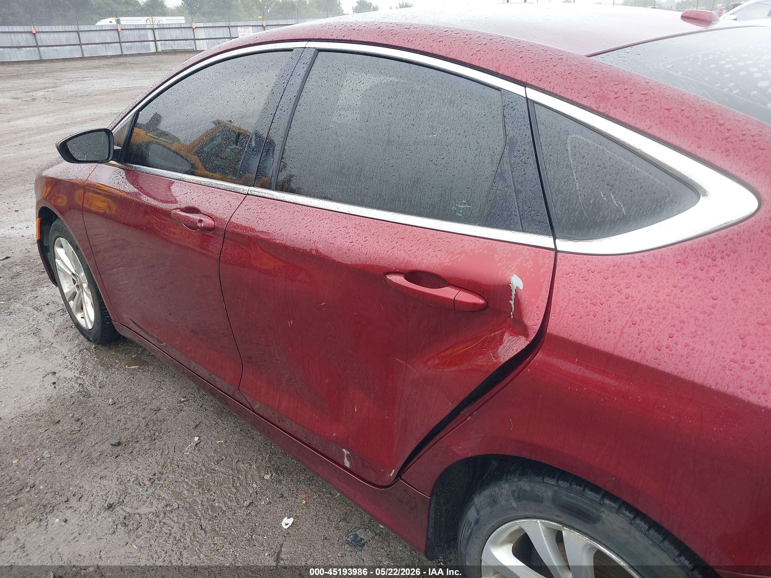 2015 Chrysler 200 Limited Maroon vin: 1C3CCCAB2FN552475