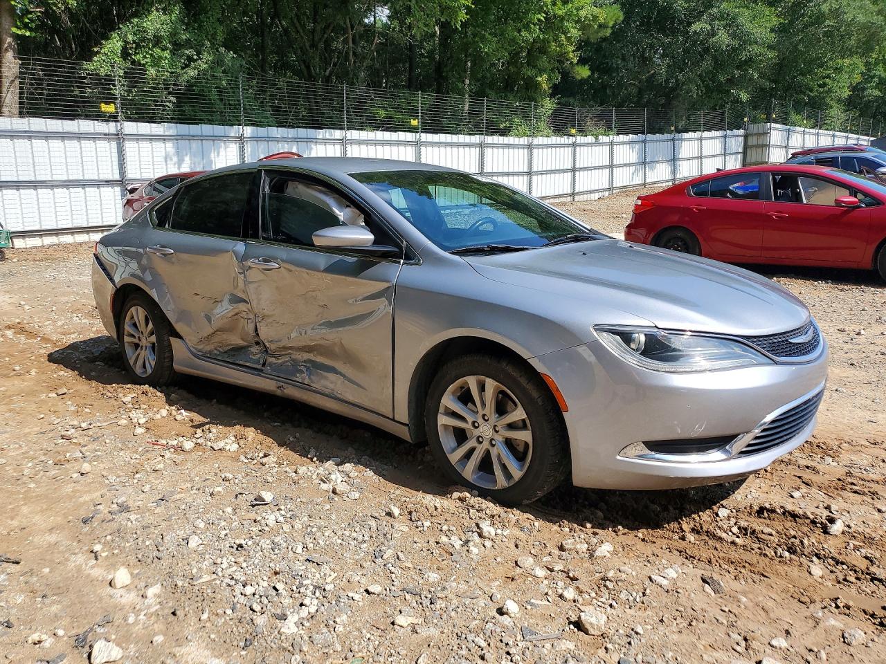 2015 Chrysler 200 Limited Silver vin: 1C3CCCAB2FN608253