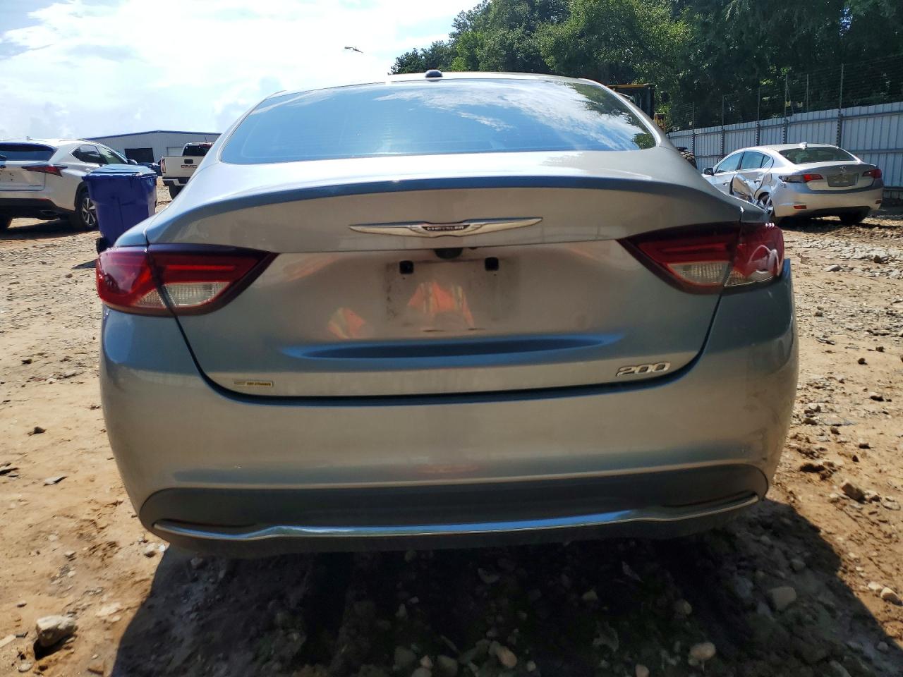 2015 Chrysler 200 Limited Silver vin: 1C3CCCAB2FN608253